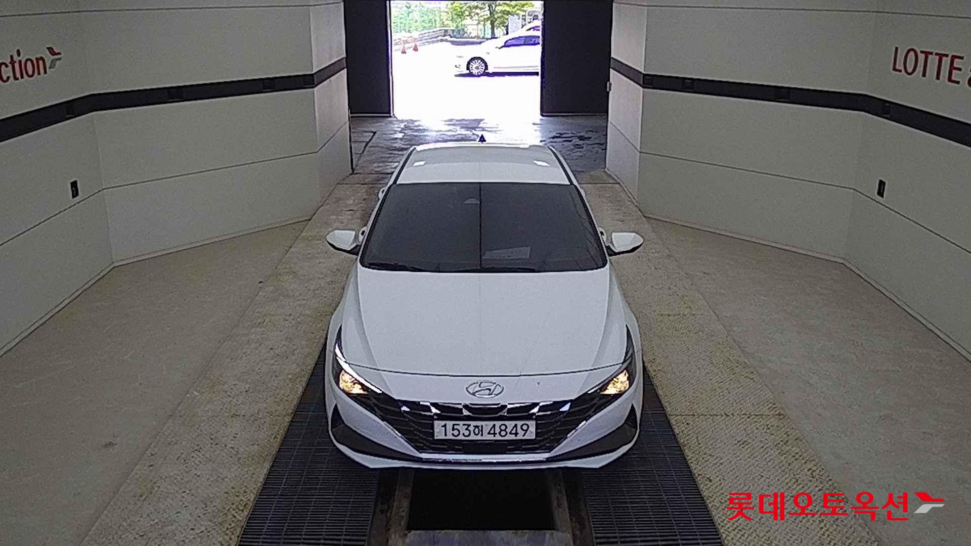 Hyundai Avante id 2708594 из Кореи 8