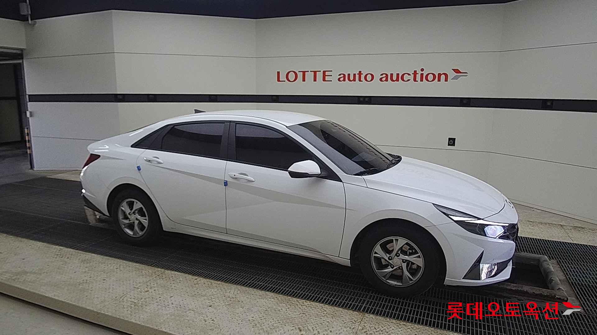 Hyundai Avante id 2708594 из Кореи 17