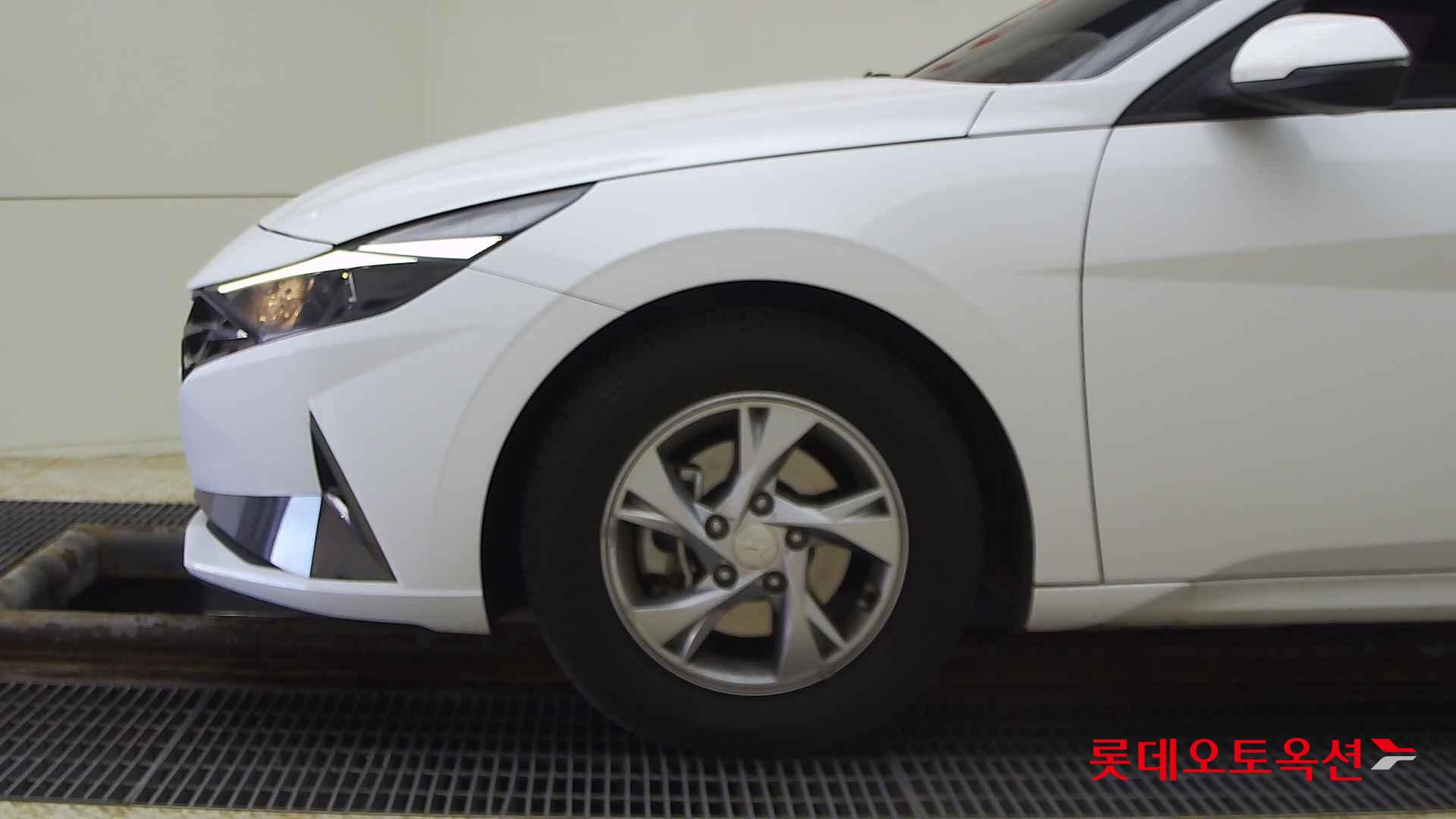 Hyundai Avante id 2708594 из Кореи 21