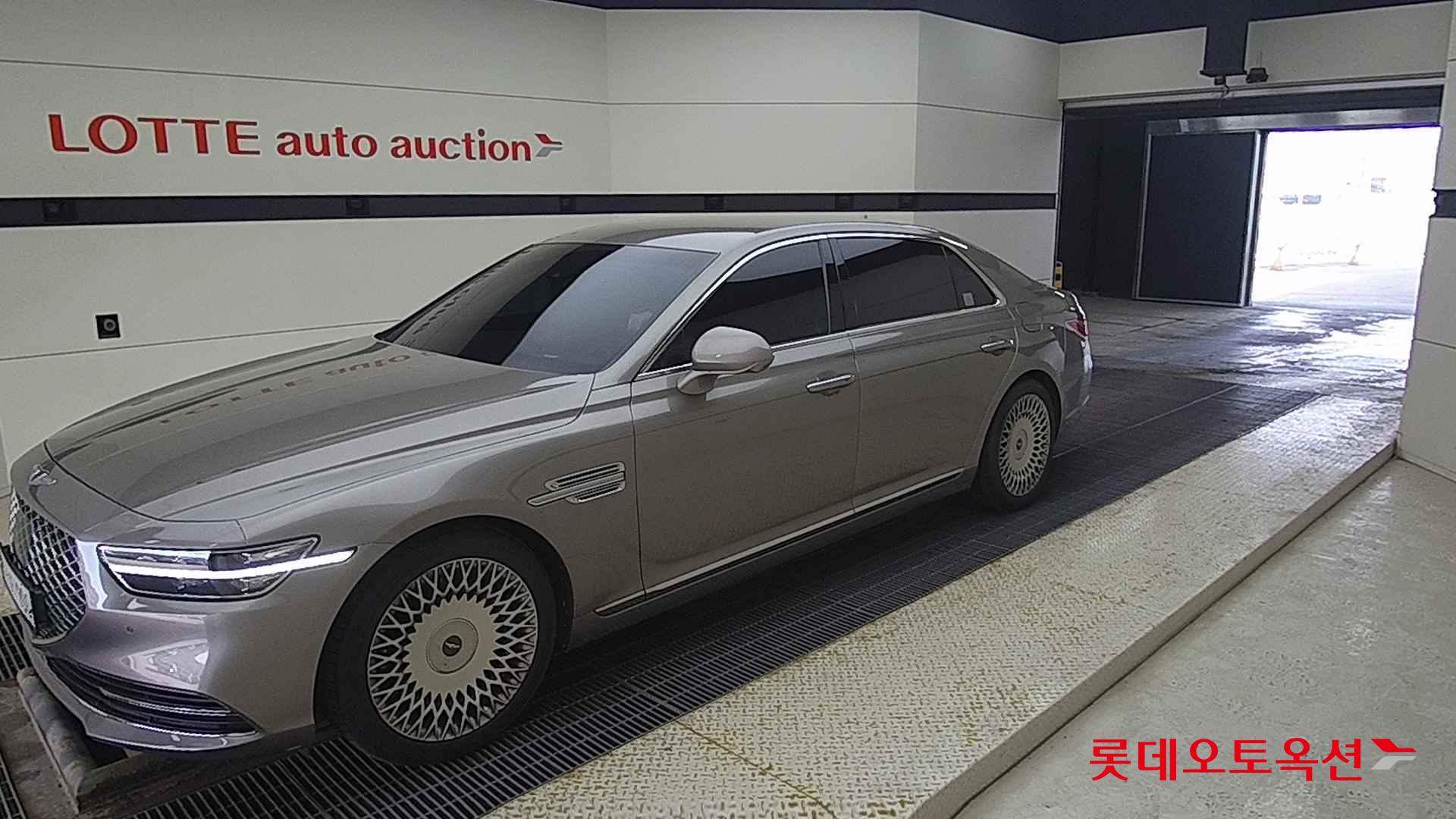 Hyundai G90 id 2663118 из Кореи 13