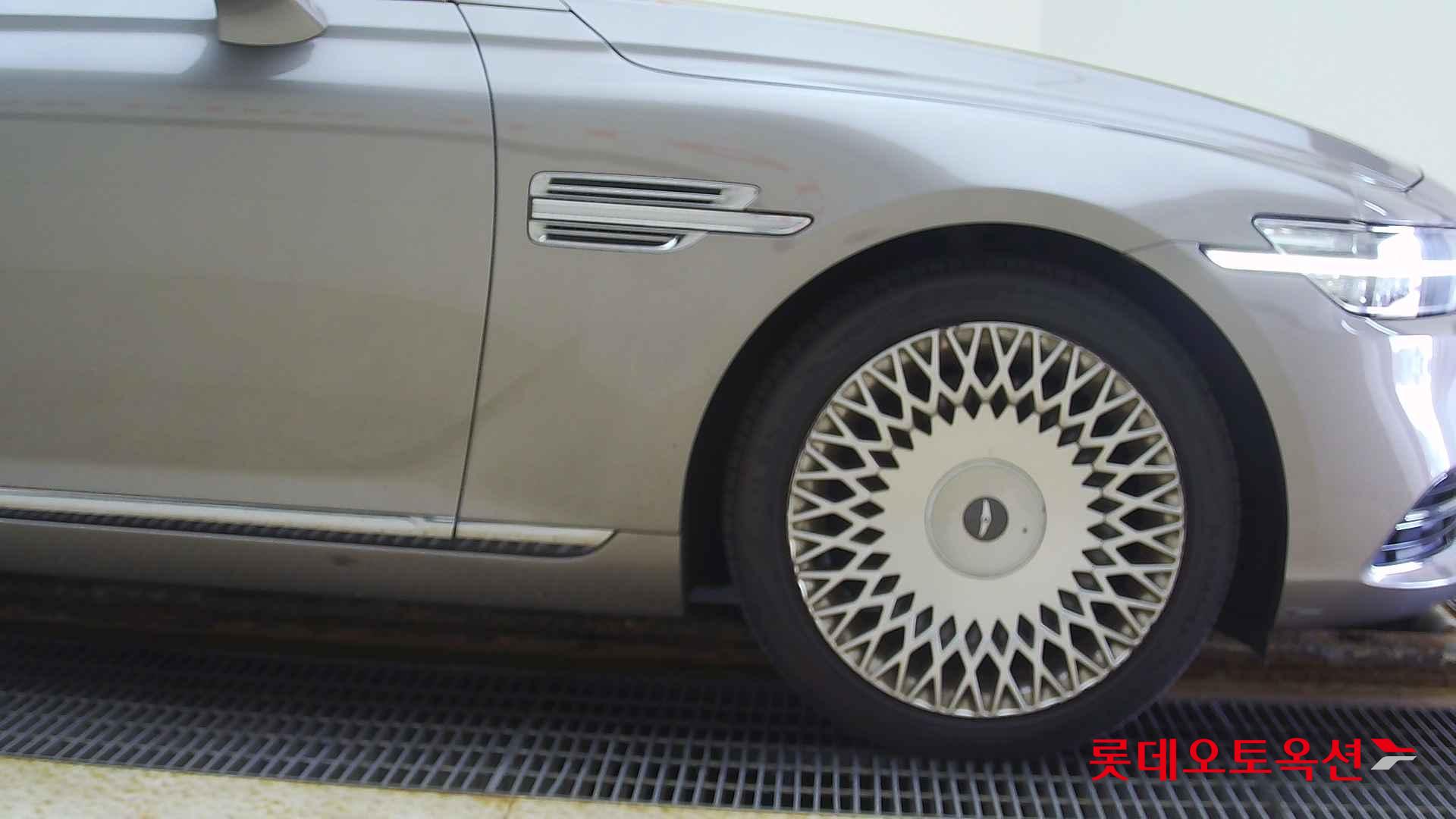 Hyundai G90 id 2663118 из Кореи 23