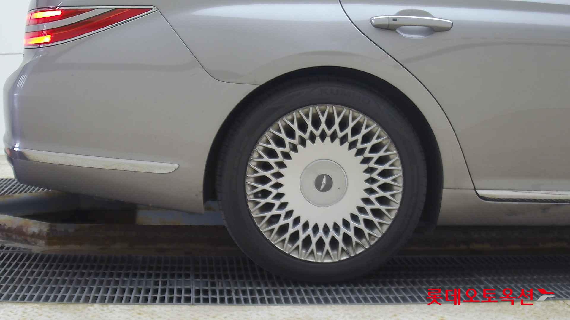 Hyundai G90 id 2663118 из Кореи 24