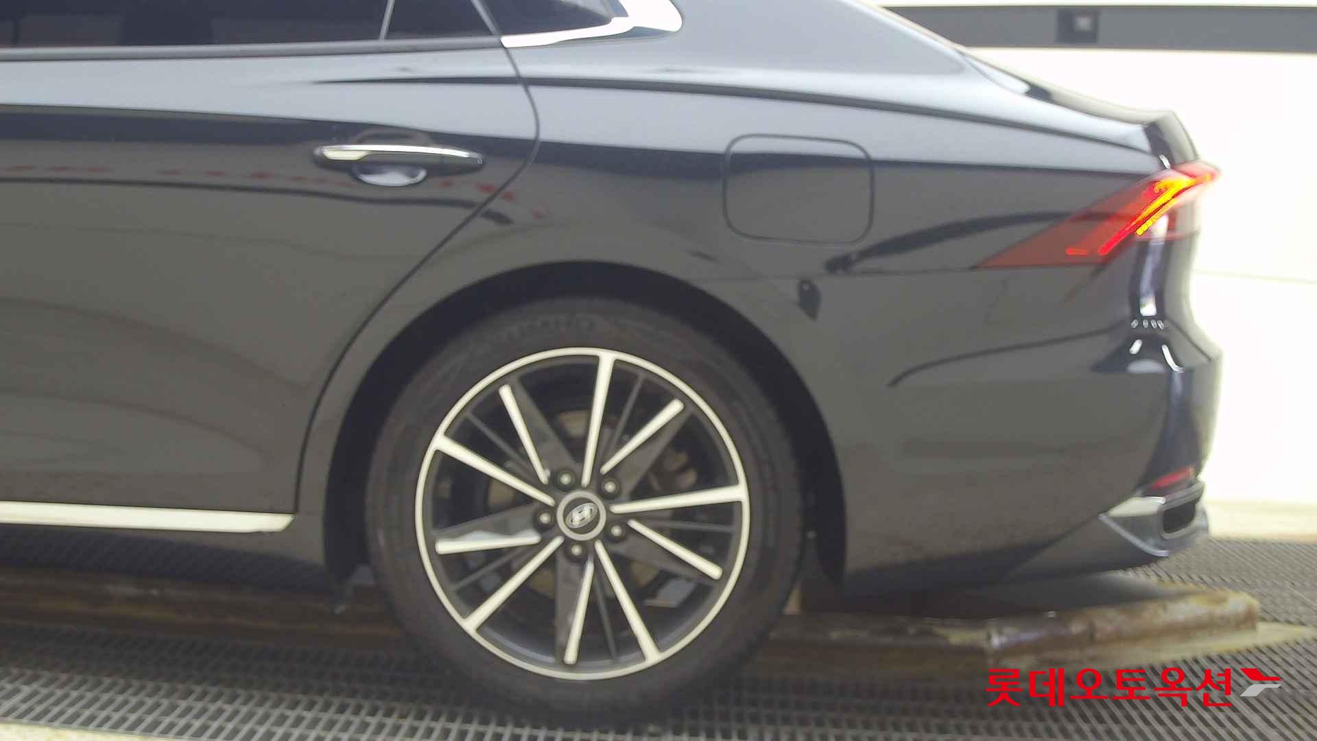 Hyundai Grandeur id 2679395 из Кореи 22