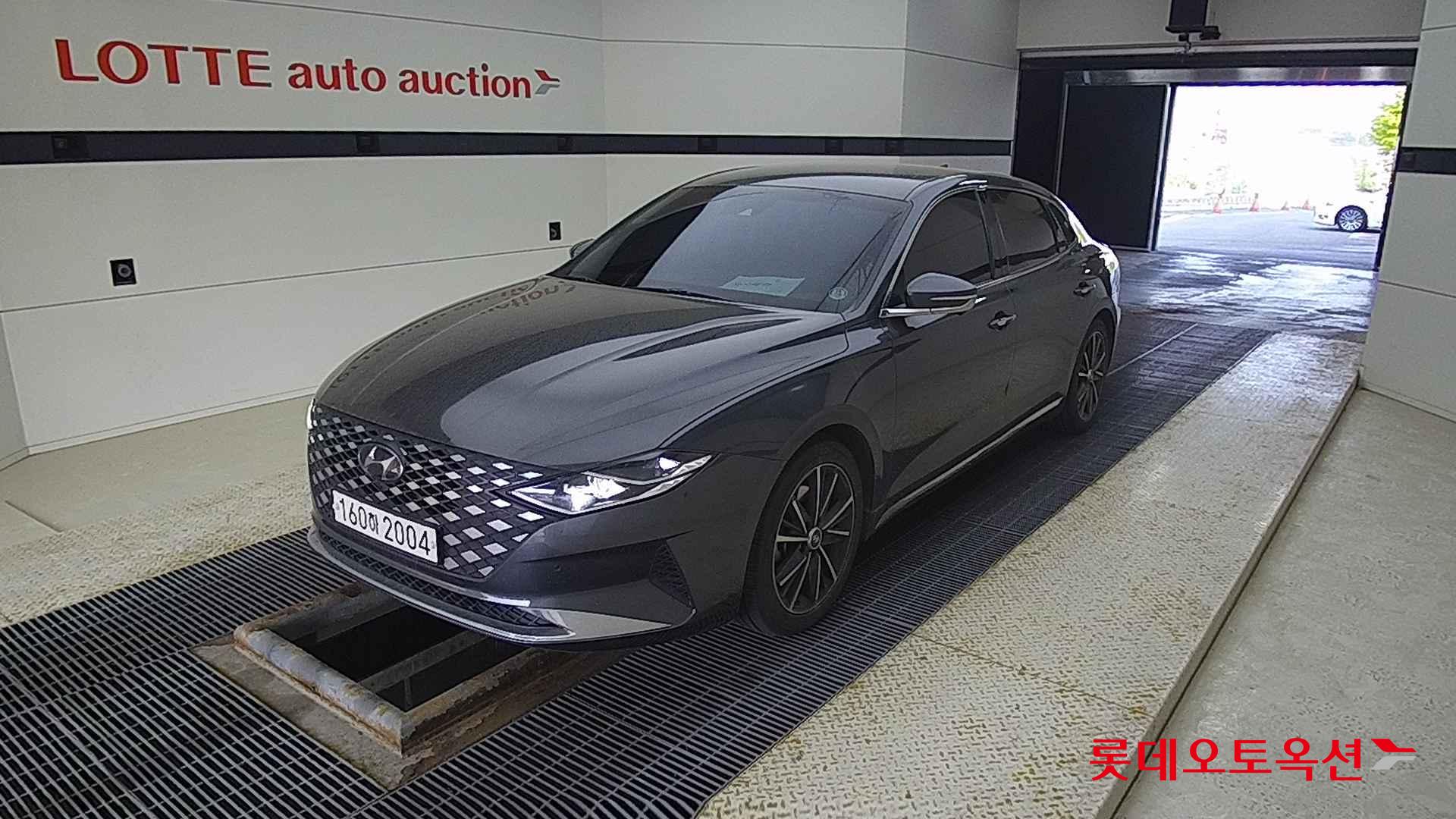 Hyundai Grandeur id 2720981 из Кореи 14