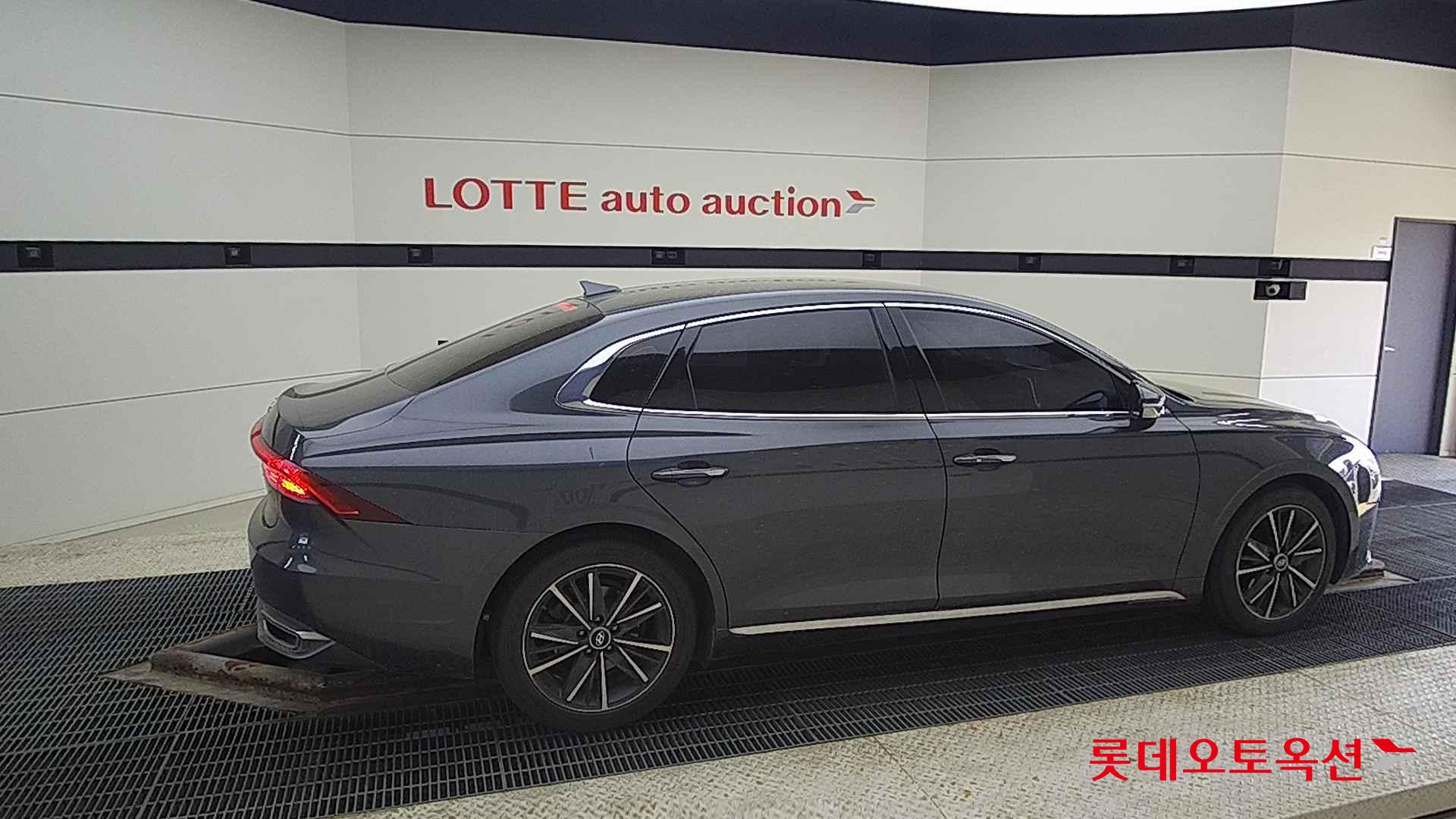 Hyundai Grandeur id 2720981 из Кореи 18