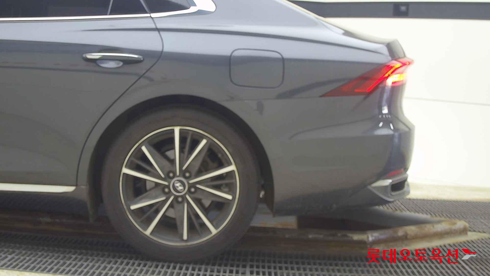 Hyundai Grandeur id 2720981 из Кореи 22