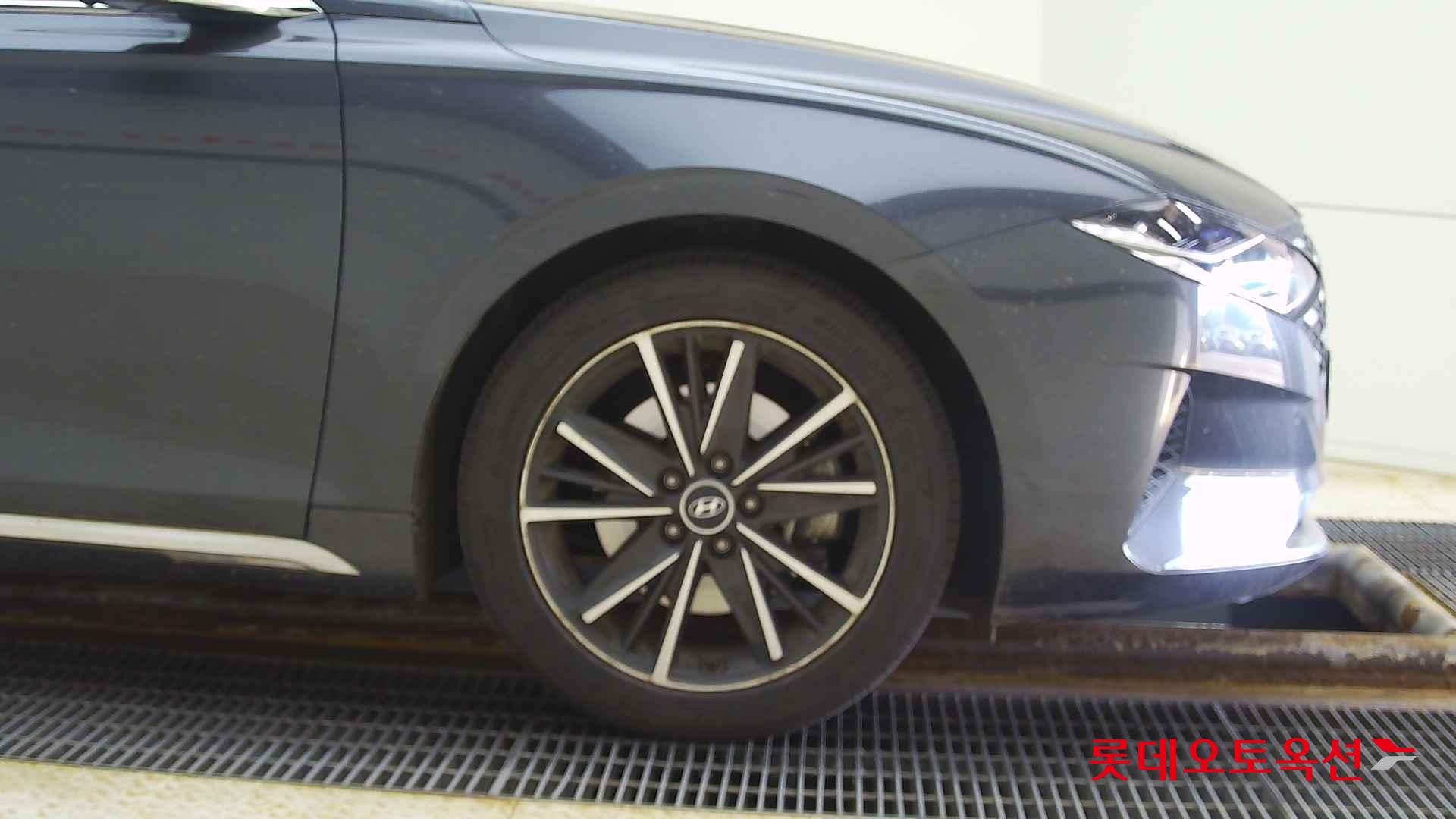 Hyundai Grandeur id 2720981 из Кореи 23