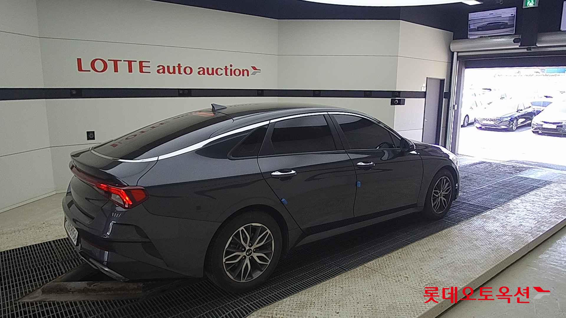 Kia K5 id 2668456 из Кореи 19