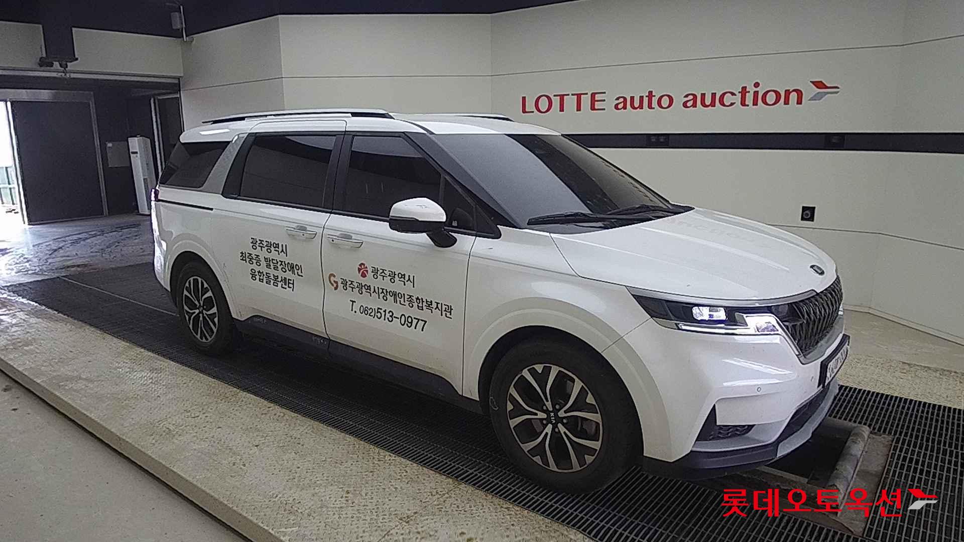 Kia Carnival id 2668462 из Кореи 16