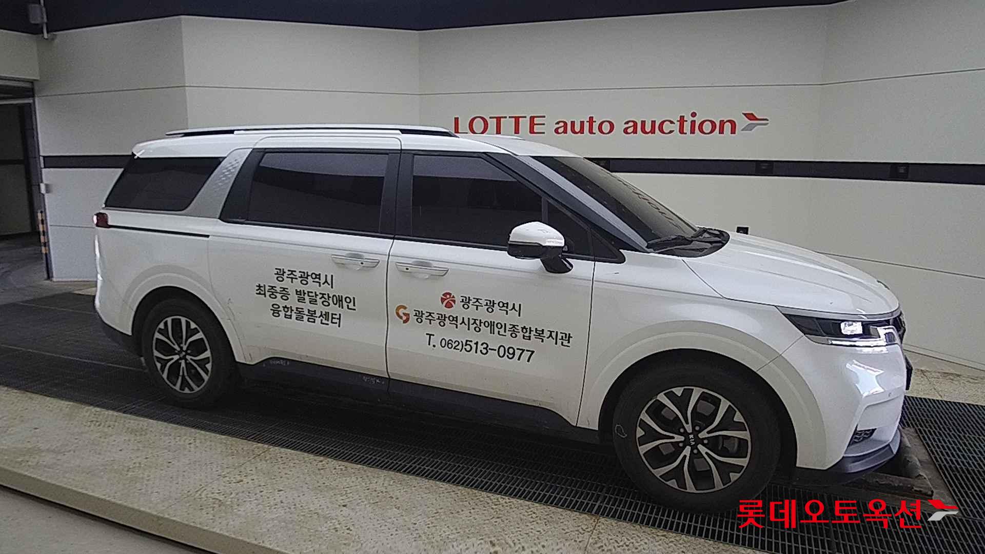 Kia Carnival id 2668462 из Кореи 17