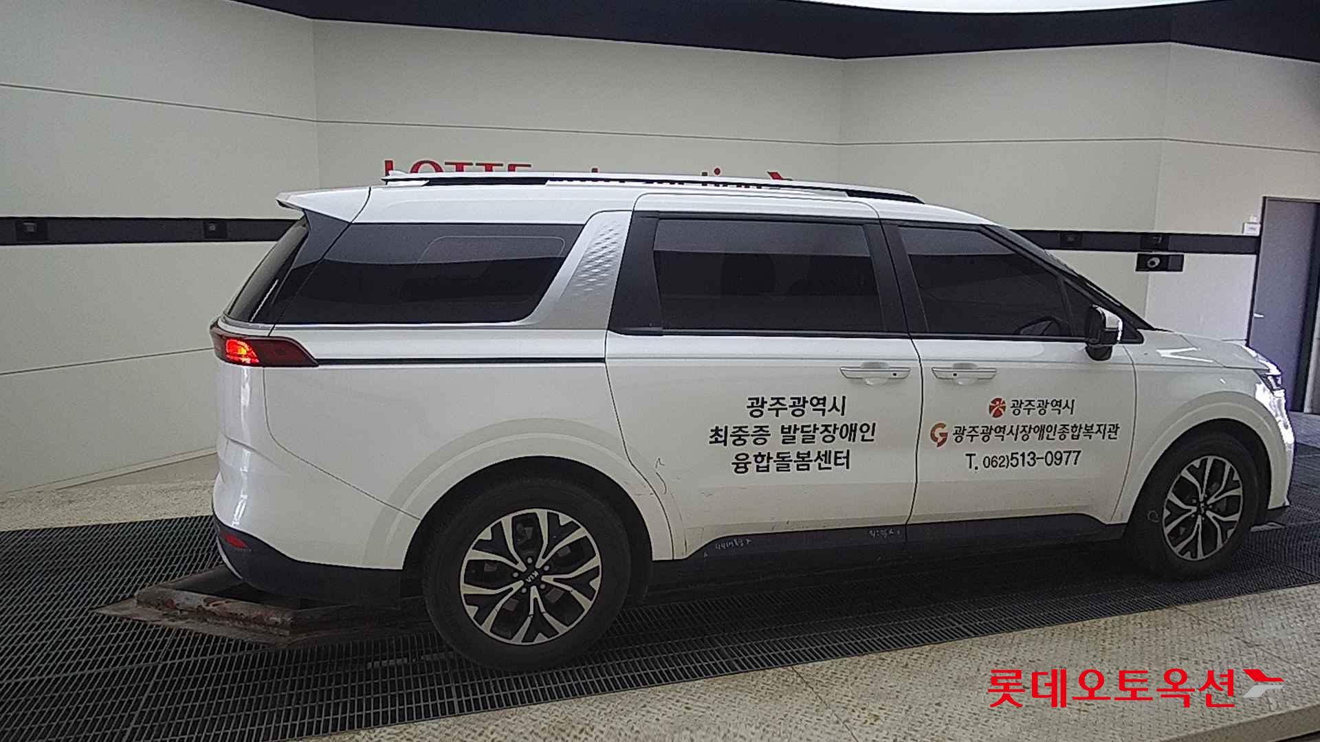 Kia Carnival id 2668462 из Кореи 18