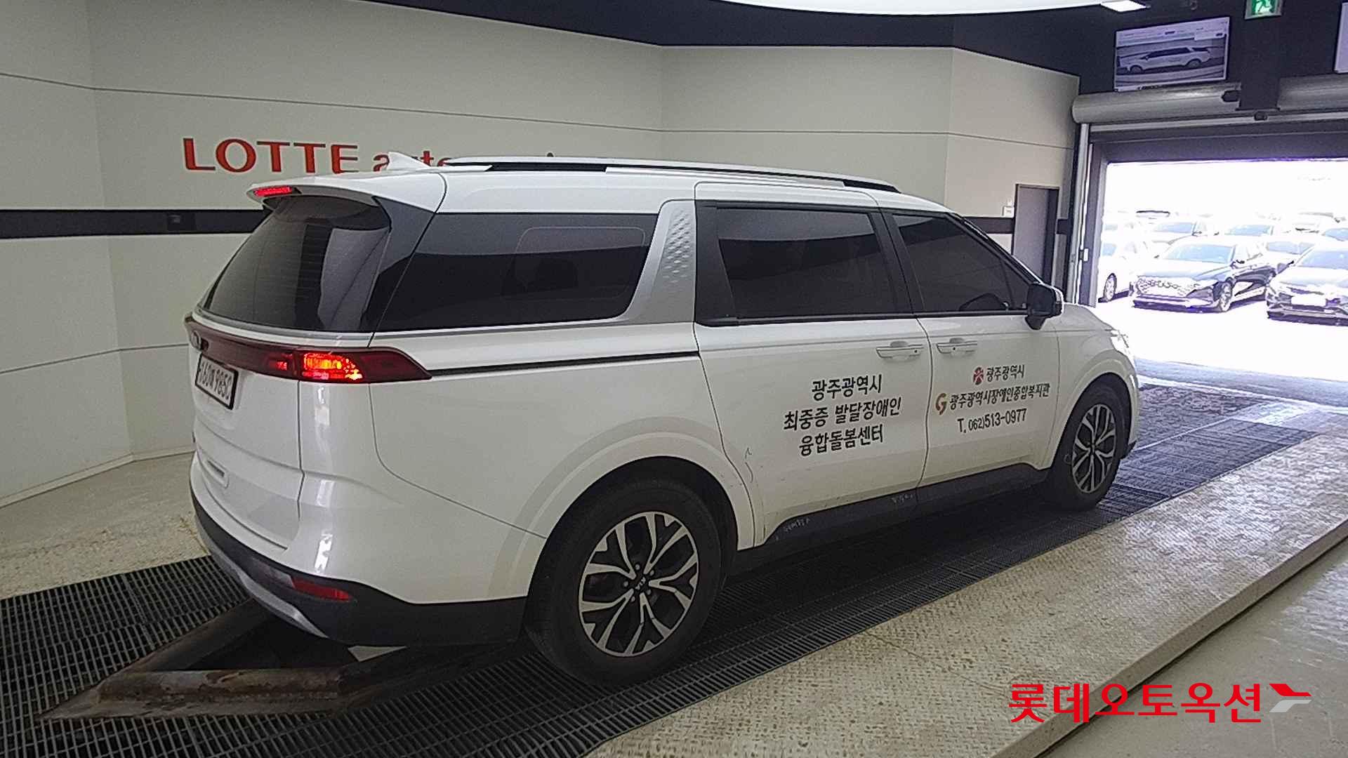 Kia Carnival id 2668462 из Кореи 19