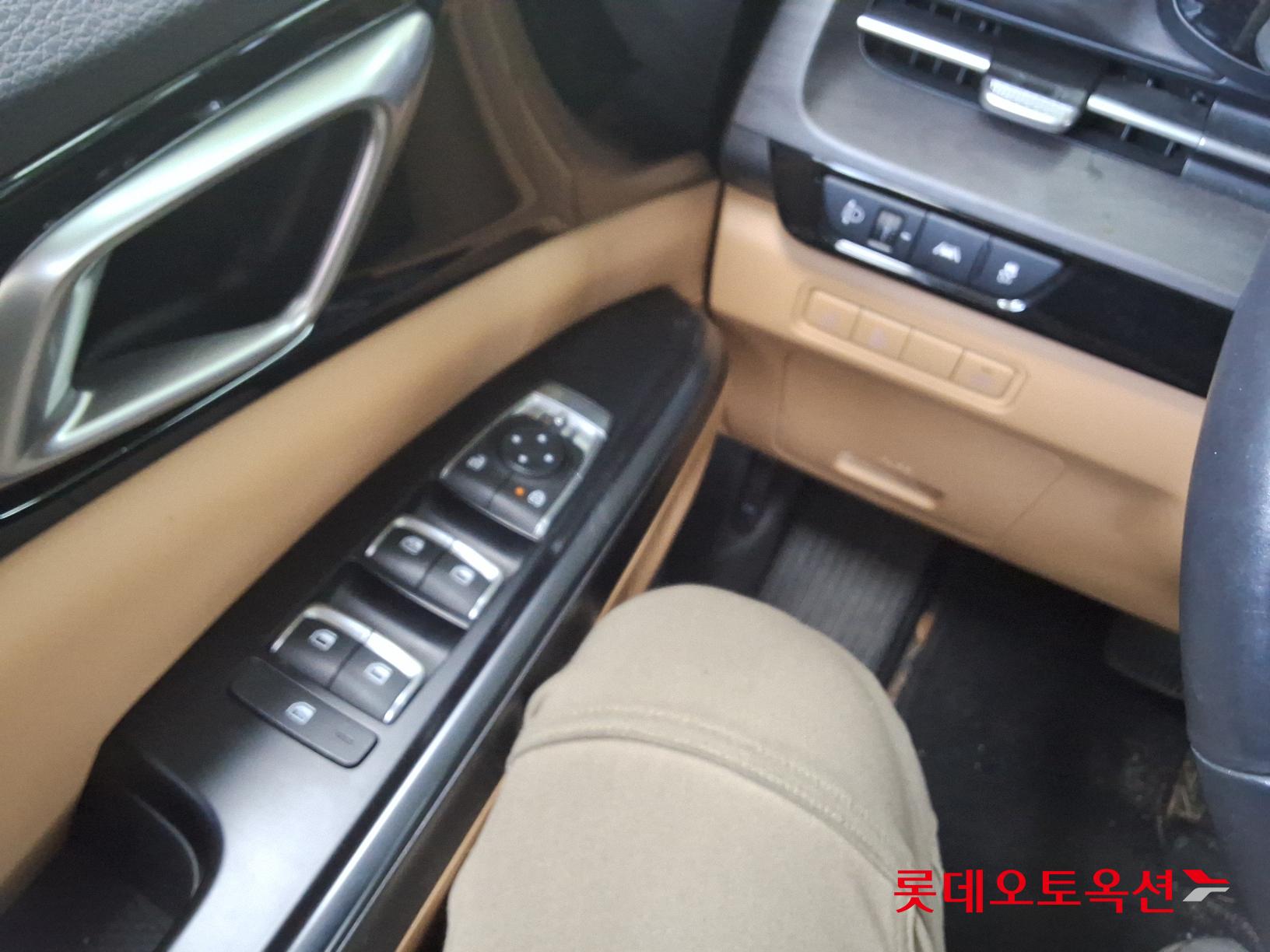 Kia Carnival id 2668462 из Кореи 28