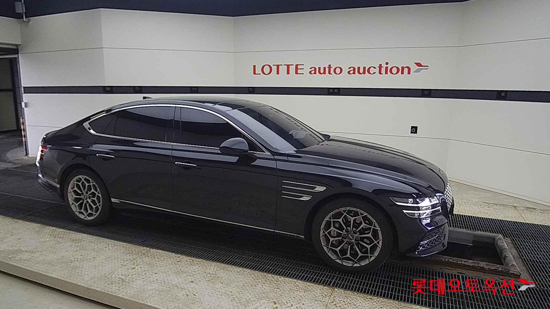 جينسس - جي 80 (2021)