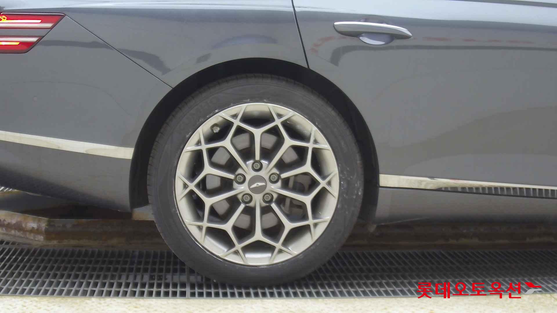 Hyundai G80 id 2668377 из Кореи 24