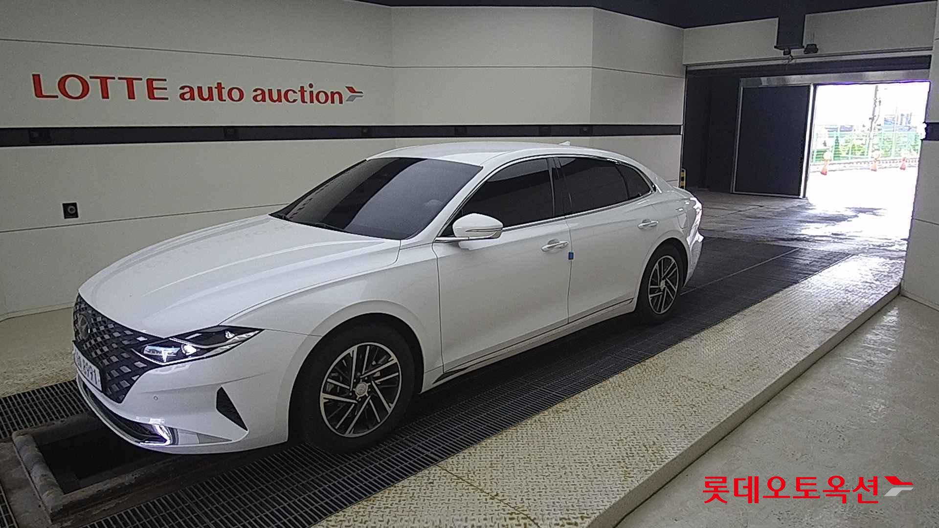 Hyundai Grandeur id 2668400 из Кореи 13