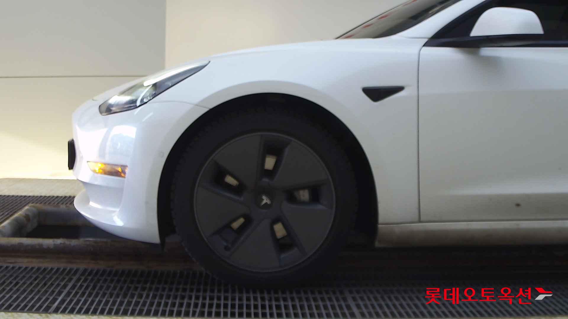 Tesla Model 3 Long Range id 2679374 из Кореи 21