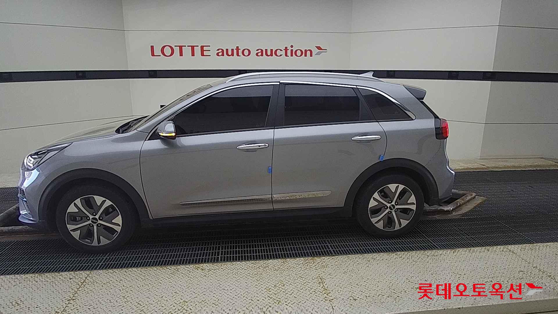 Kia Niro EV id 2684524 из Кореи 7