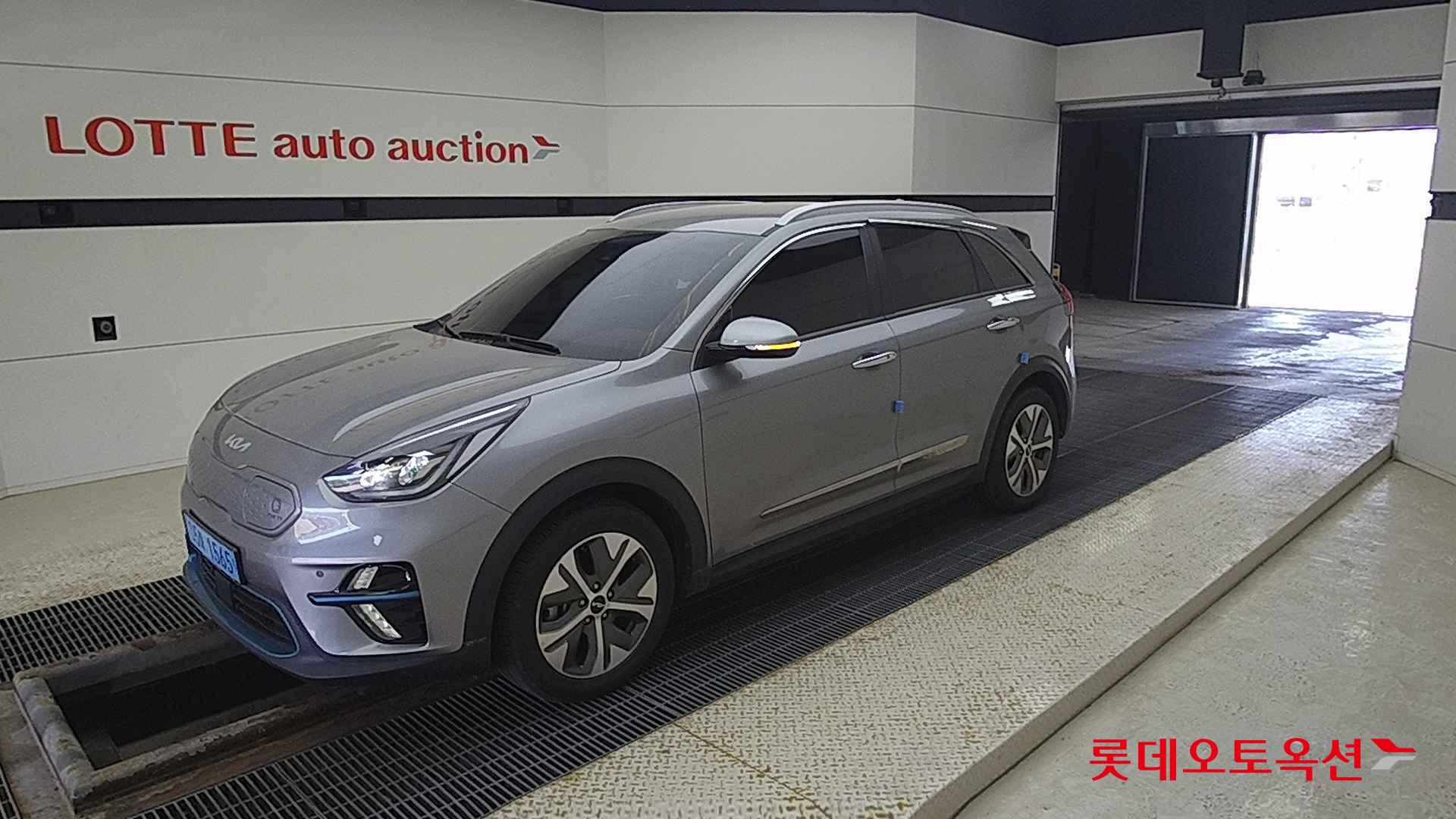 Kia Niro EV id 2684524 из Кореи 13