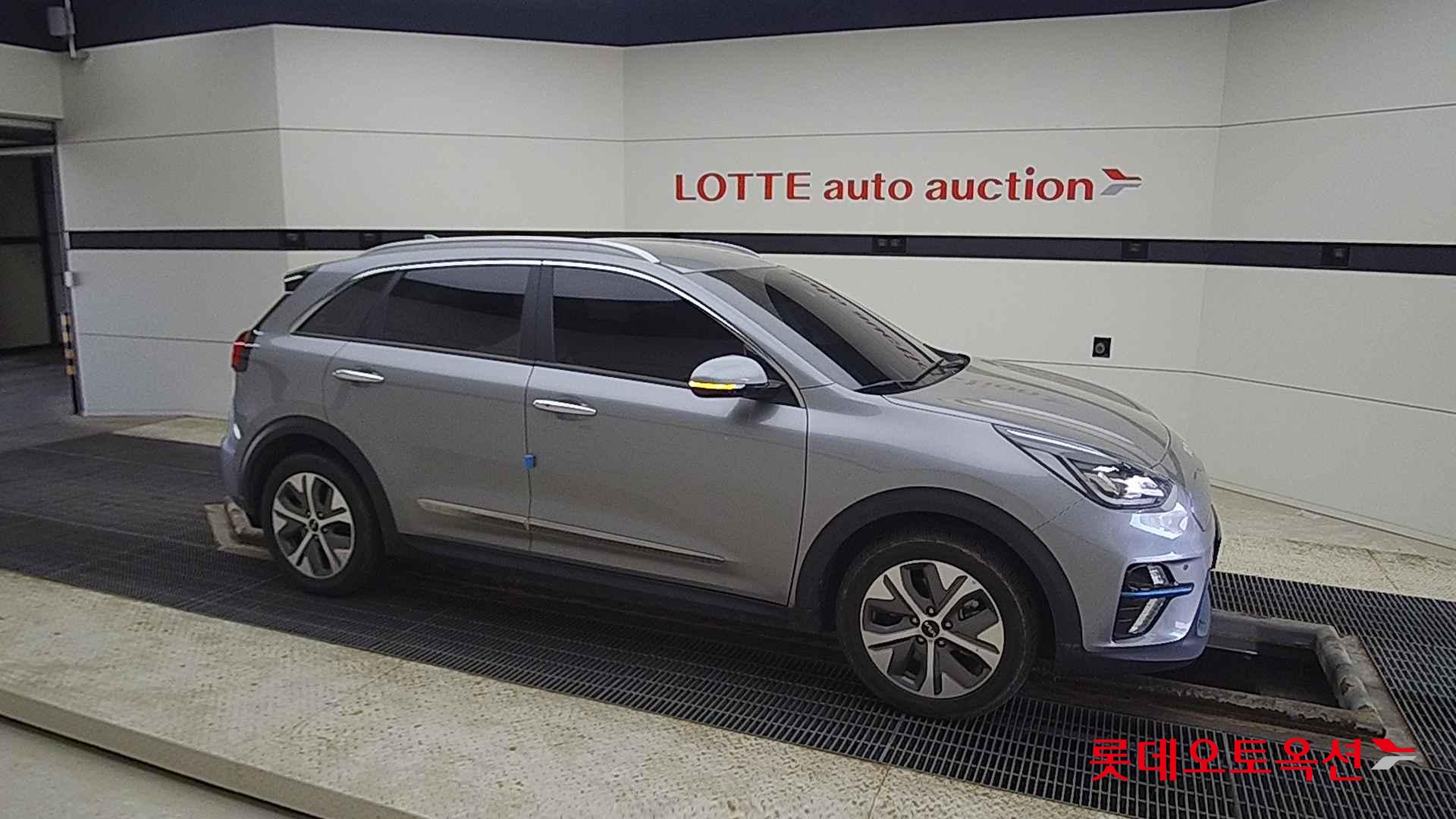 Kia Niro EV id 2684524 из Кореи 17