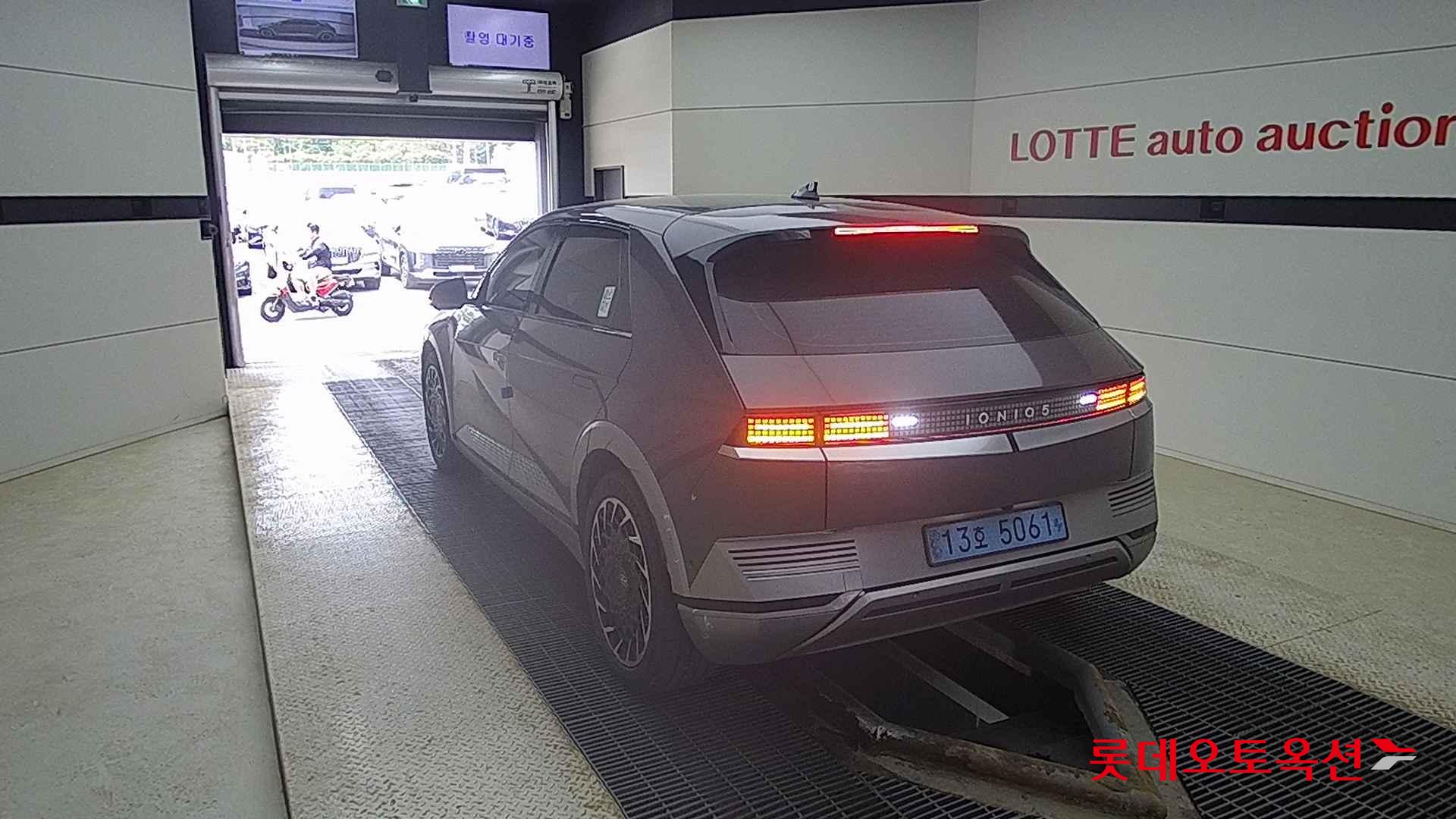 Hyundai IONIQ 5 id 2720974 из Кореи 9