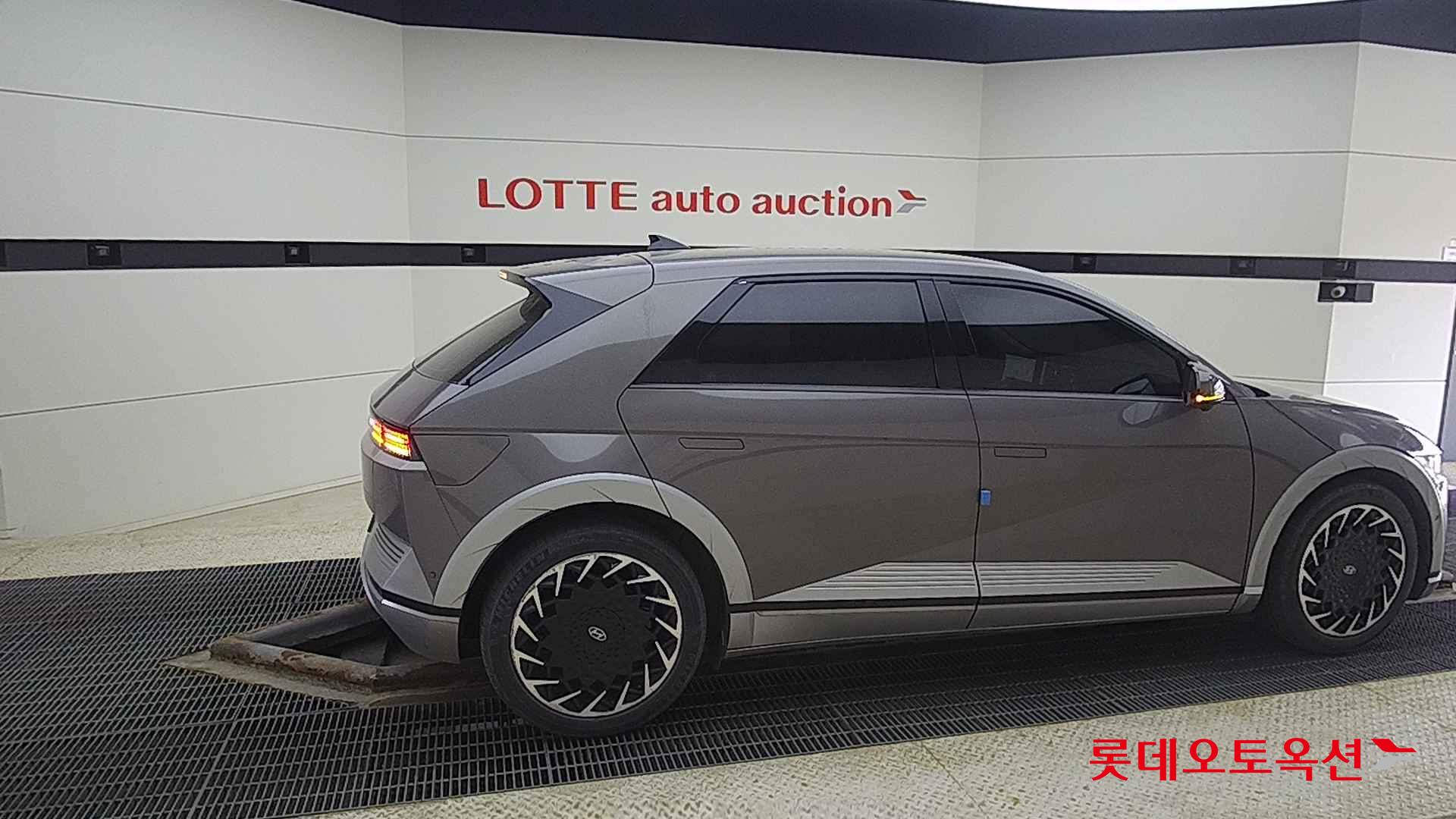 Hyundai IONIQ 5 id 2720974 из Кореи 18