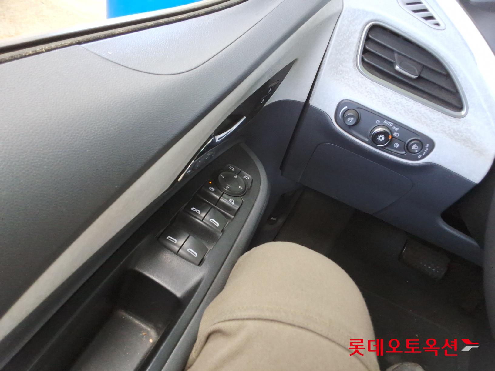 Korea G M Bolt (EV) id 2698307 из Кореи 28