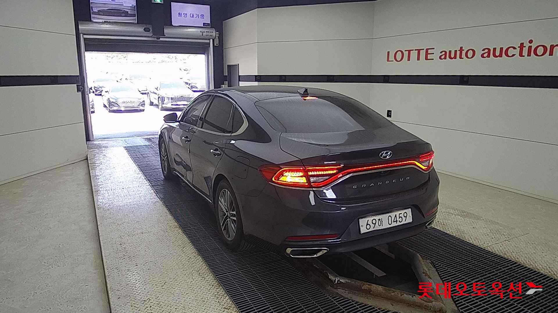 Hyundai Grandeur id 2668376 из Кореи 9