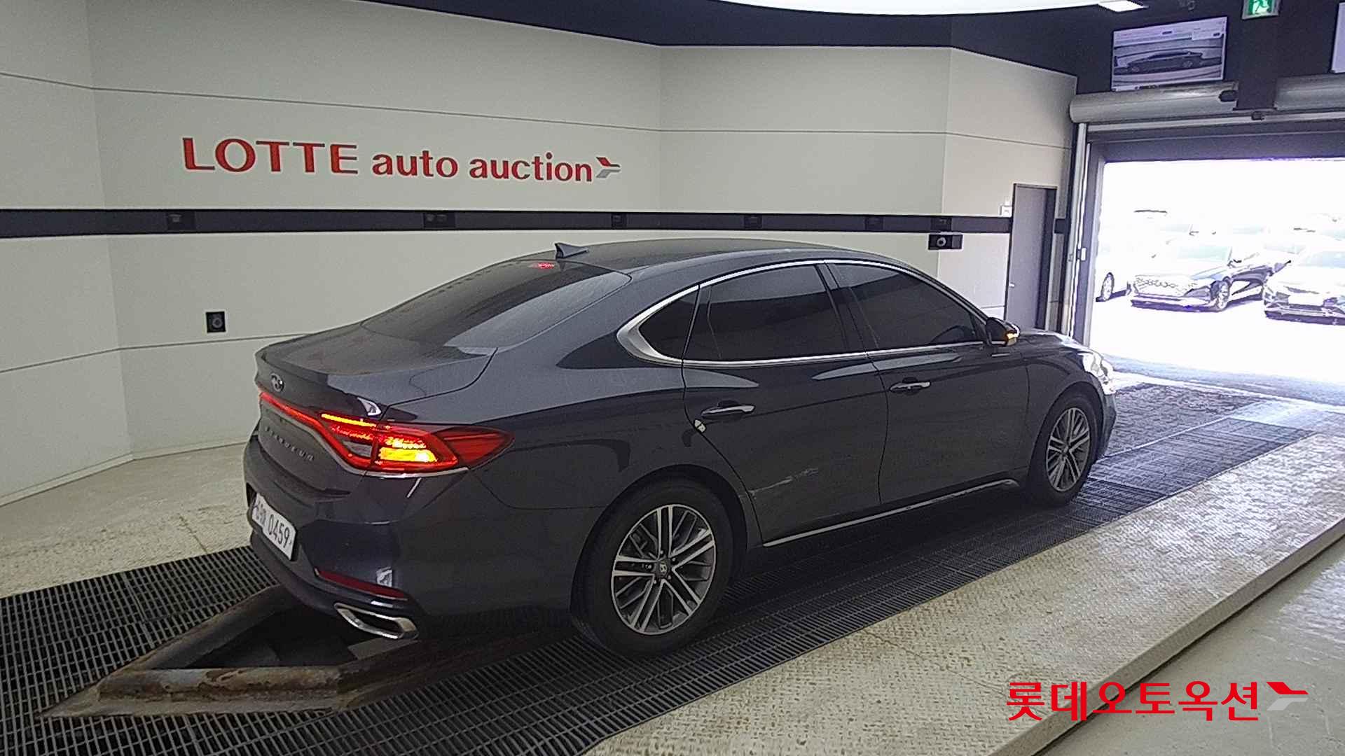 Hyundai Grandeur id 2668376 из Кореи 19