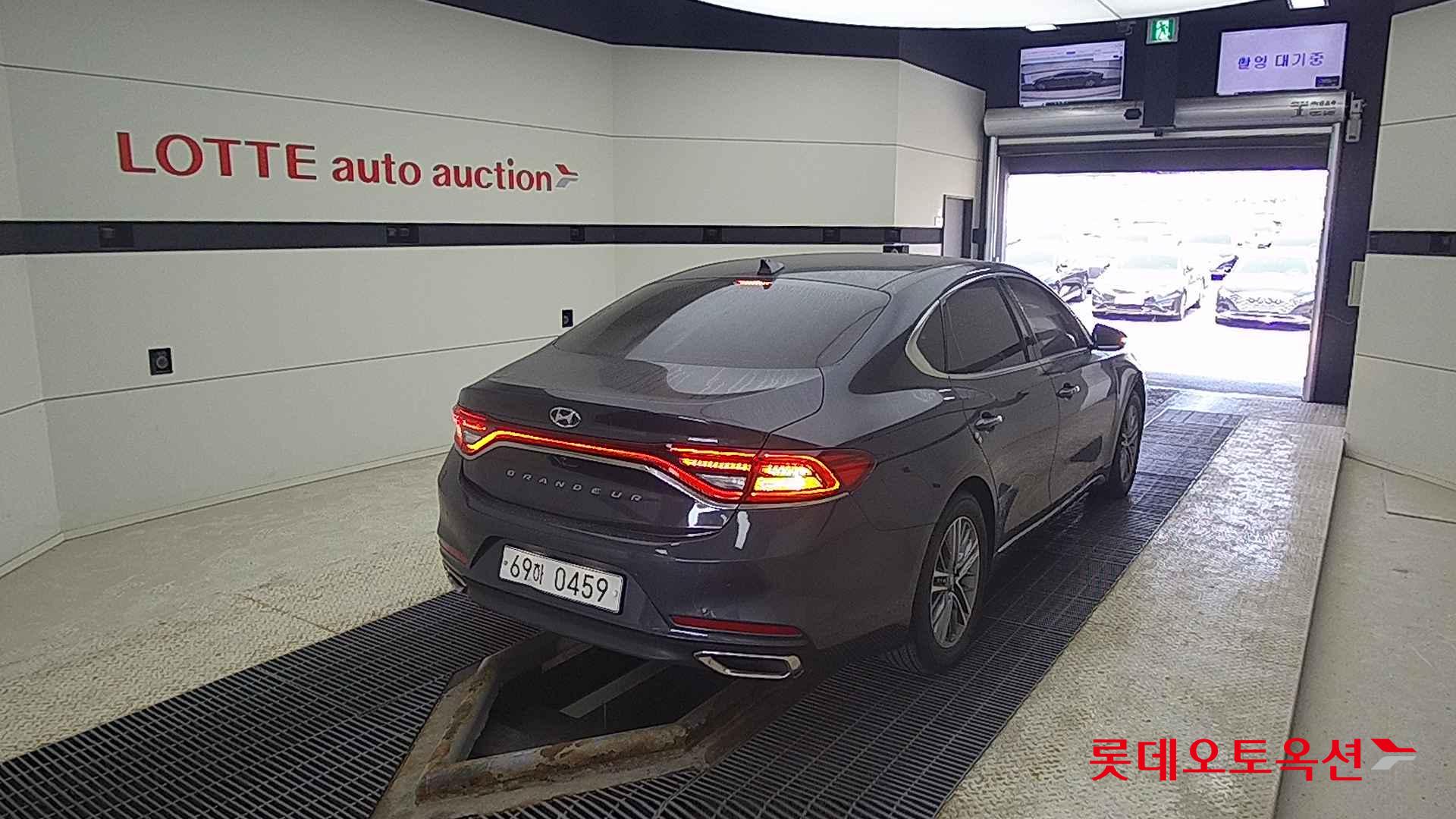 Hyundai Grandeur id 2668376 из Кореи 20