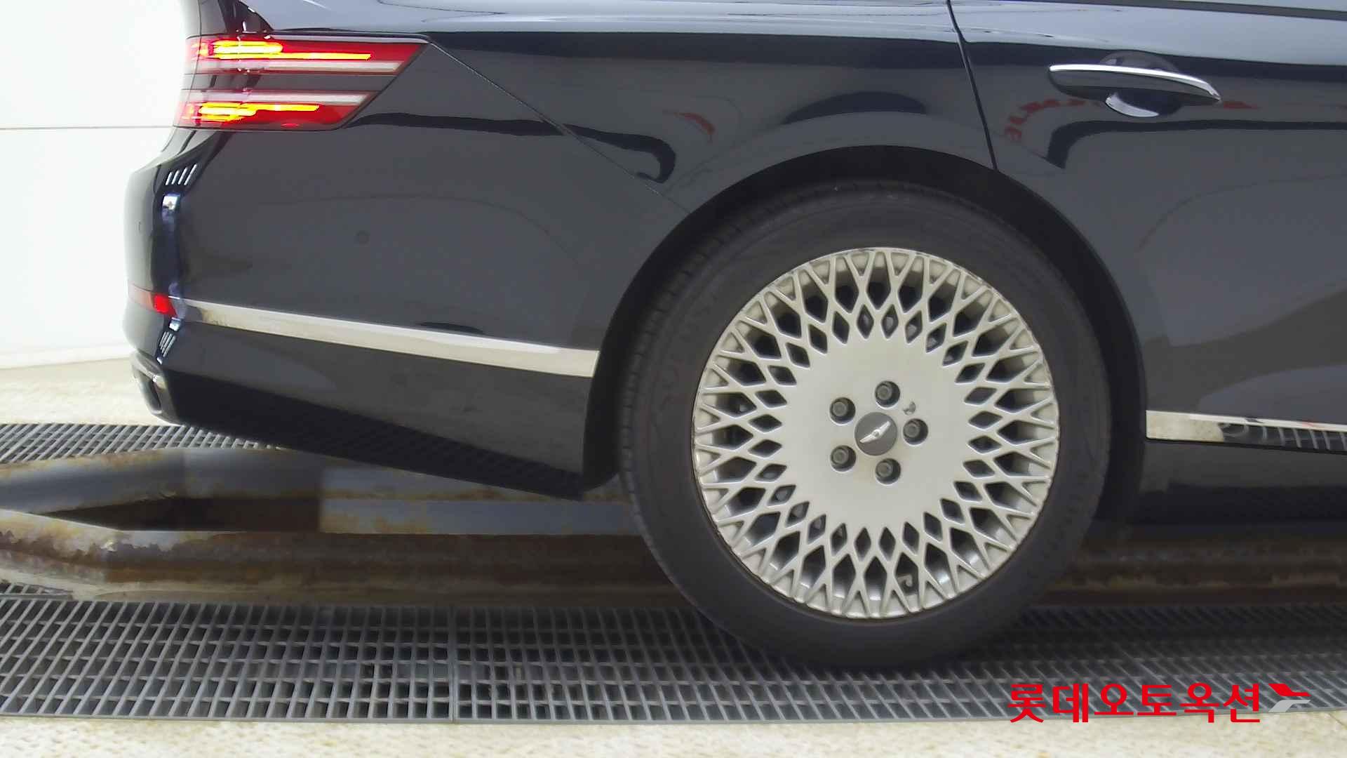 Hyundai G80 id 2668422 из Кореи 24