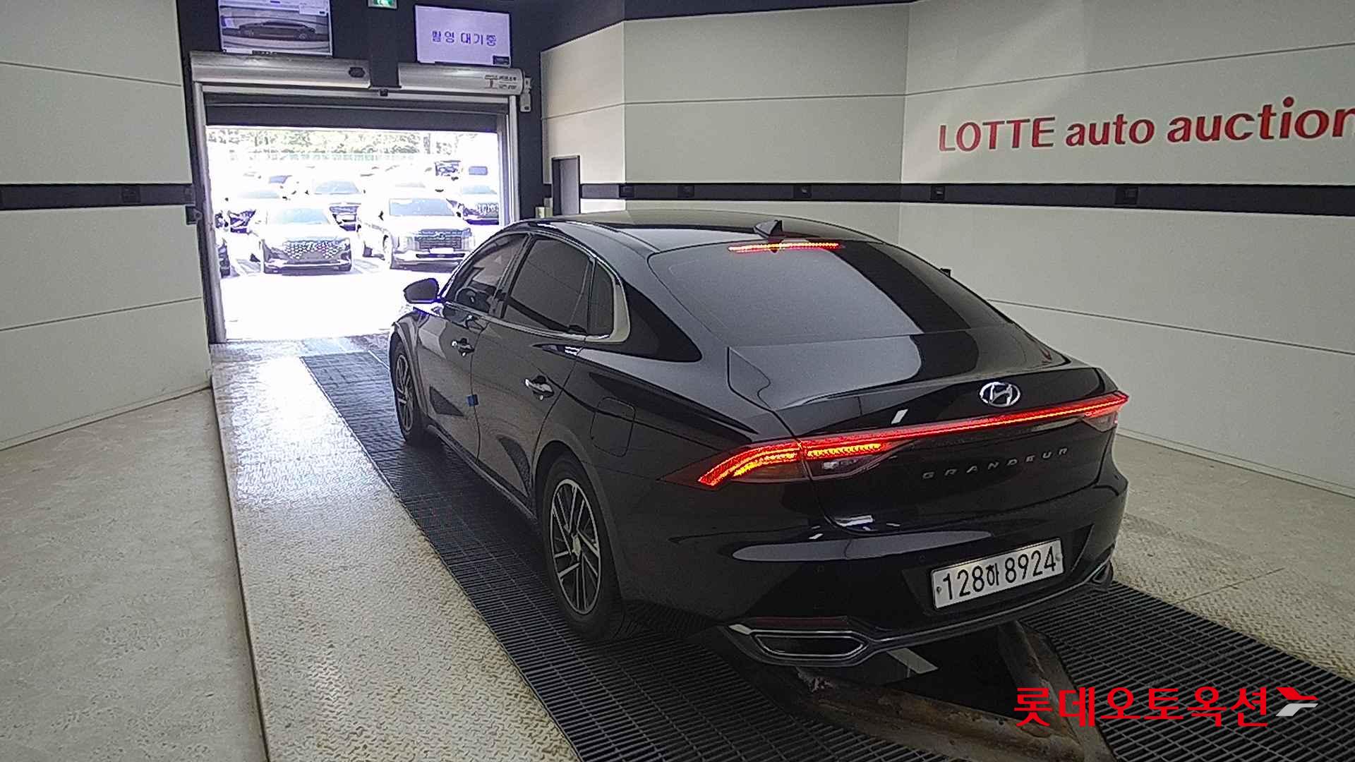 Hyundai Grandeur id 2668362 из Кореи 9