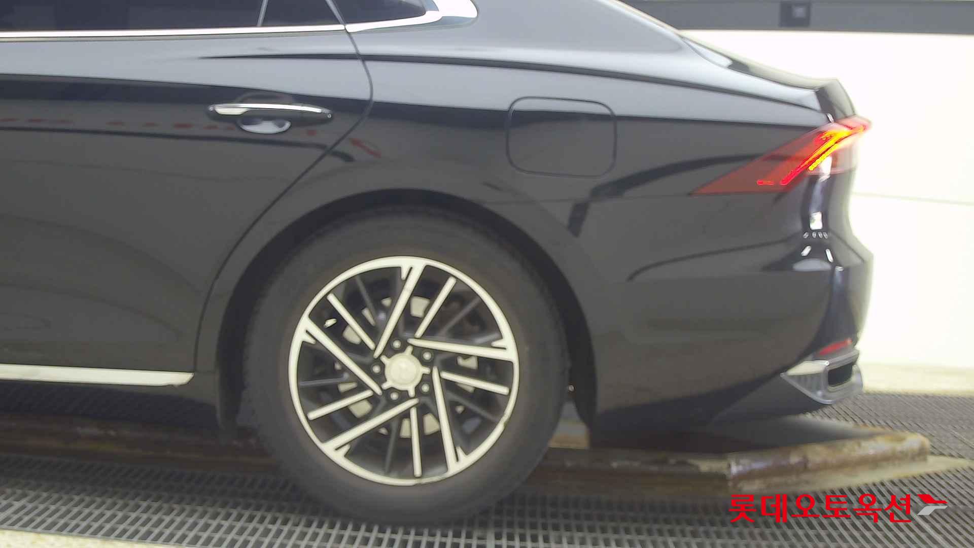 Hyundai Grandeur id 2668362 из Кореи 22