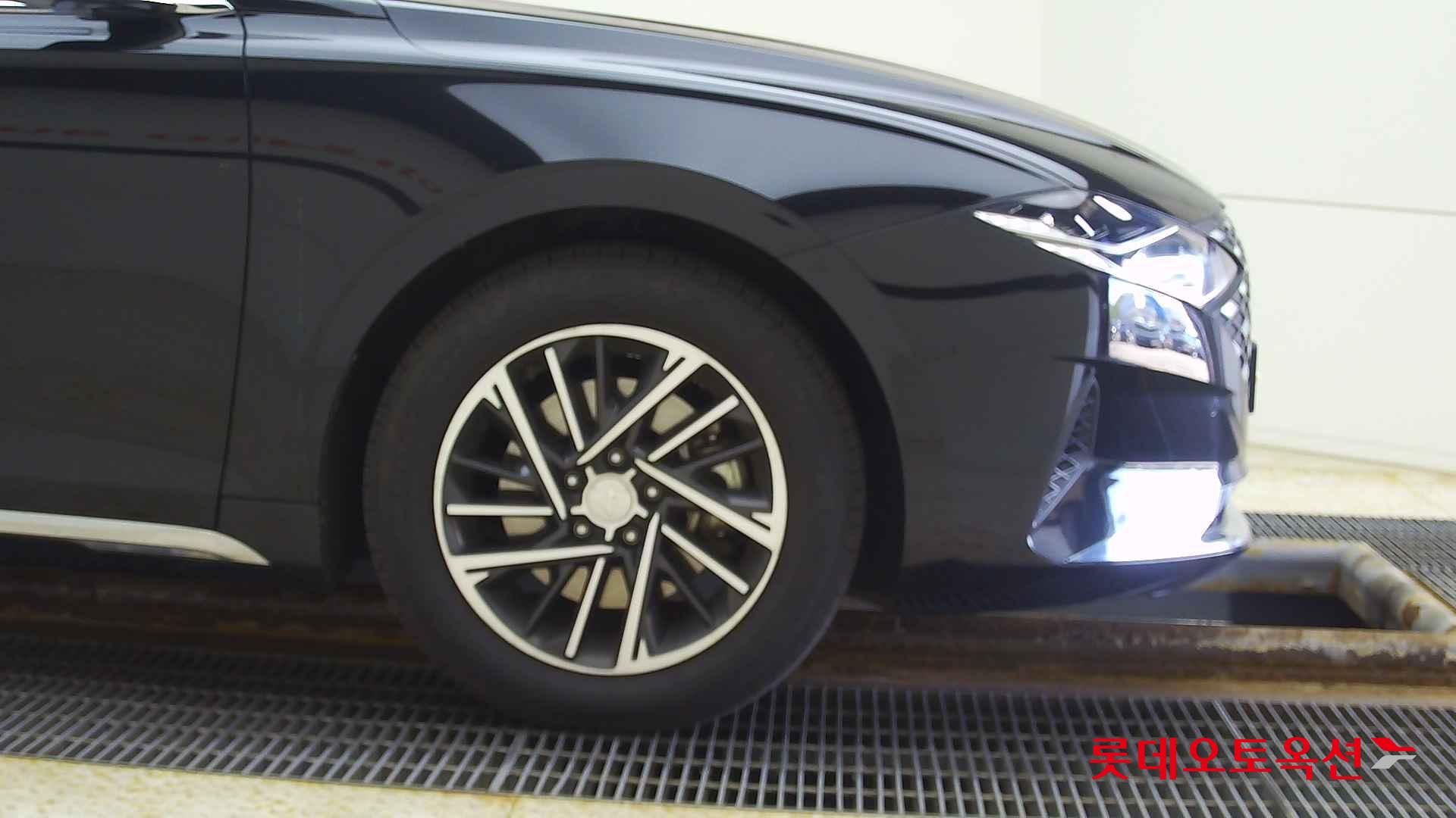 Hyundai Grandeur id 2668362 из Кореи 23