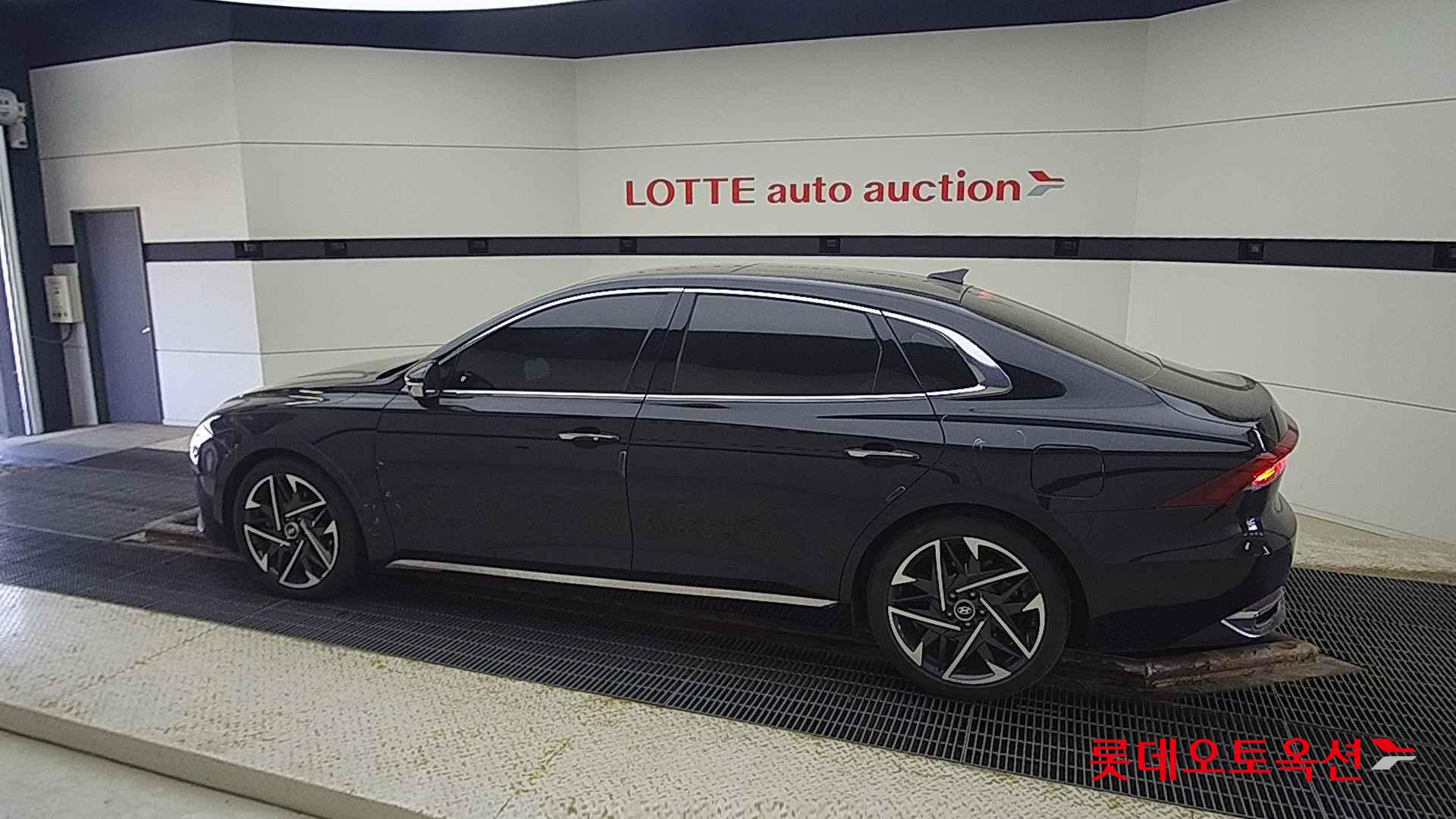 Hyundai Grandeur id 2684488 из Кореи 11