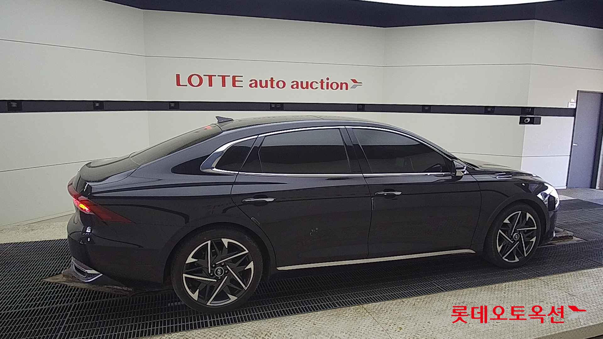 Hyundai Grandeur id 2684488 из Кореи 18