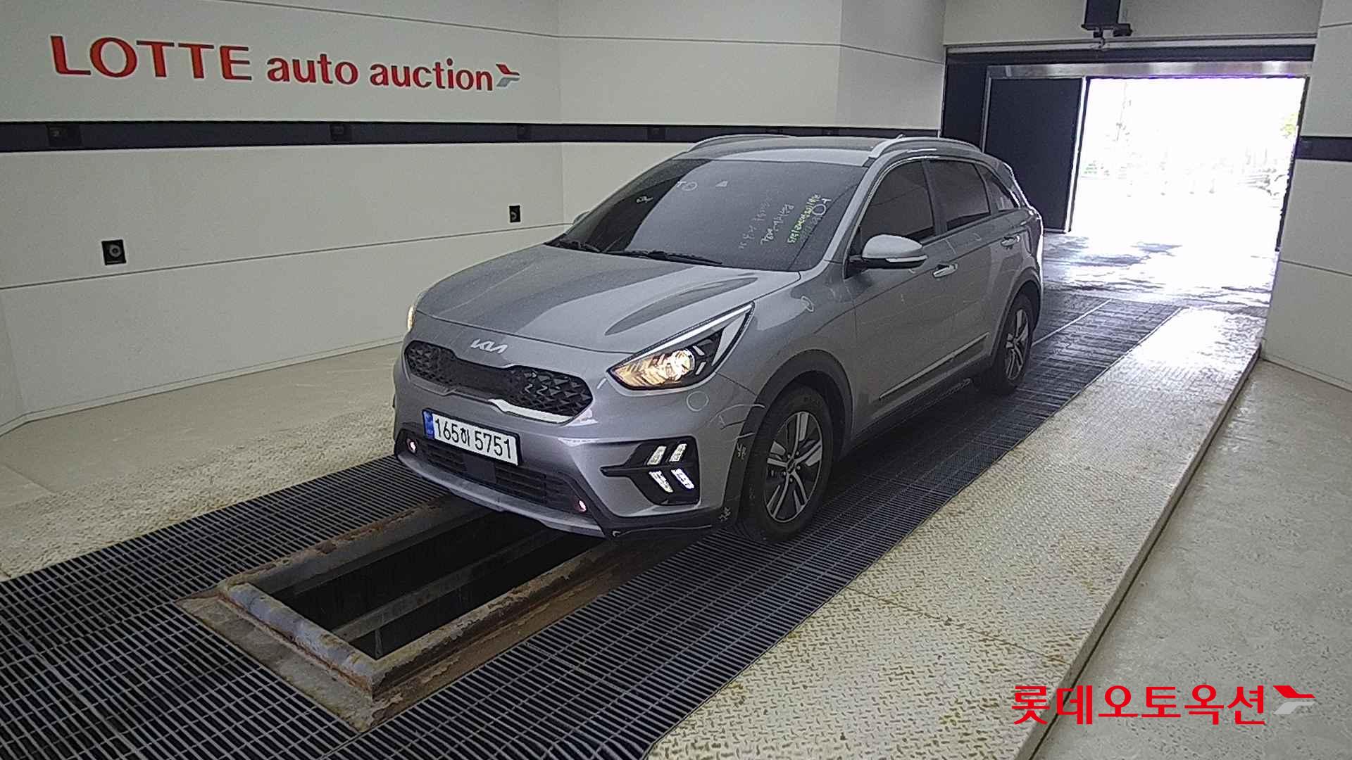 Kia Niro Hybrid id 2668458 из Кореи 14
