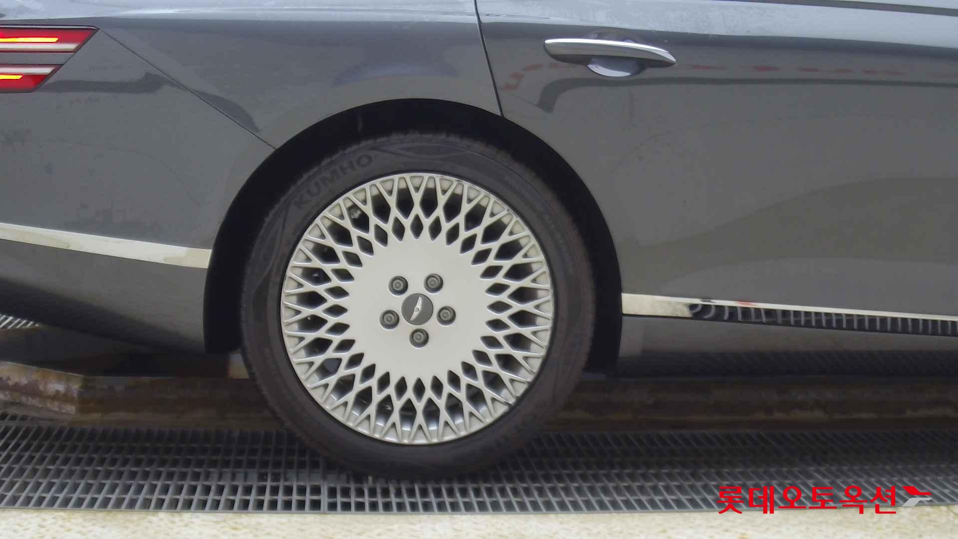 Hyundai G80 id 2663127 из Кореи 24