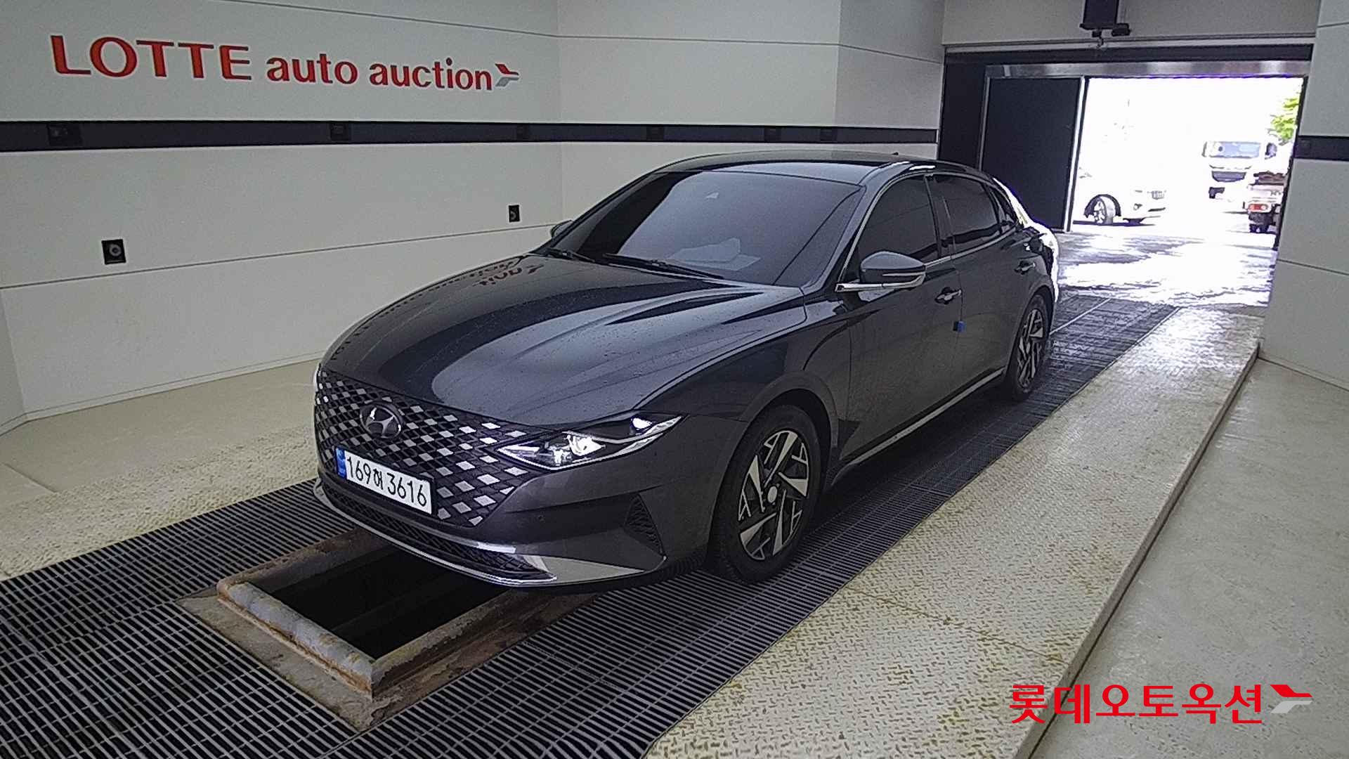 Hyundai Grandeur Hybrid id 2703996 из Кореи 14