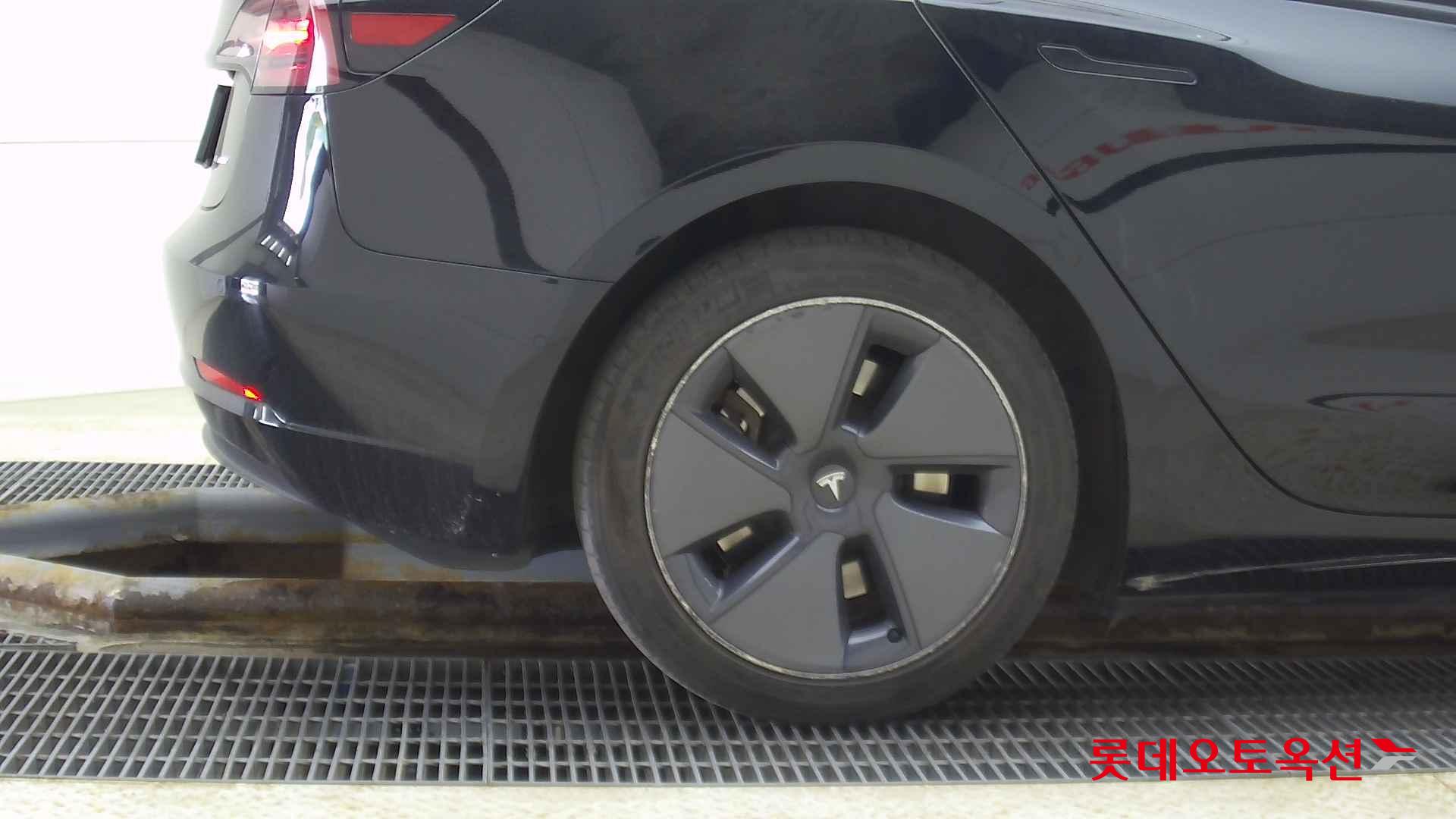 Tesla Model 3 Long Range id 2684580 из Кореи 24