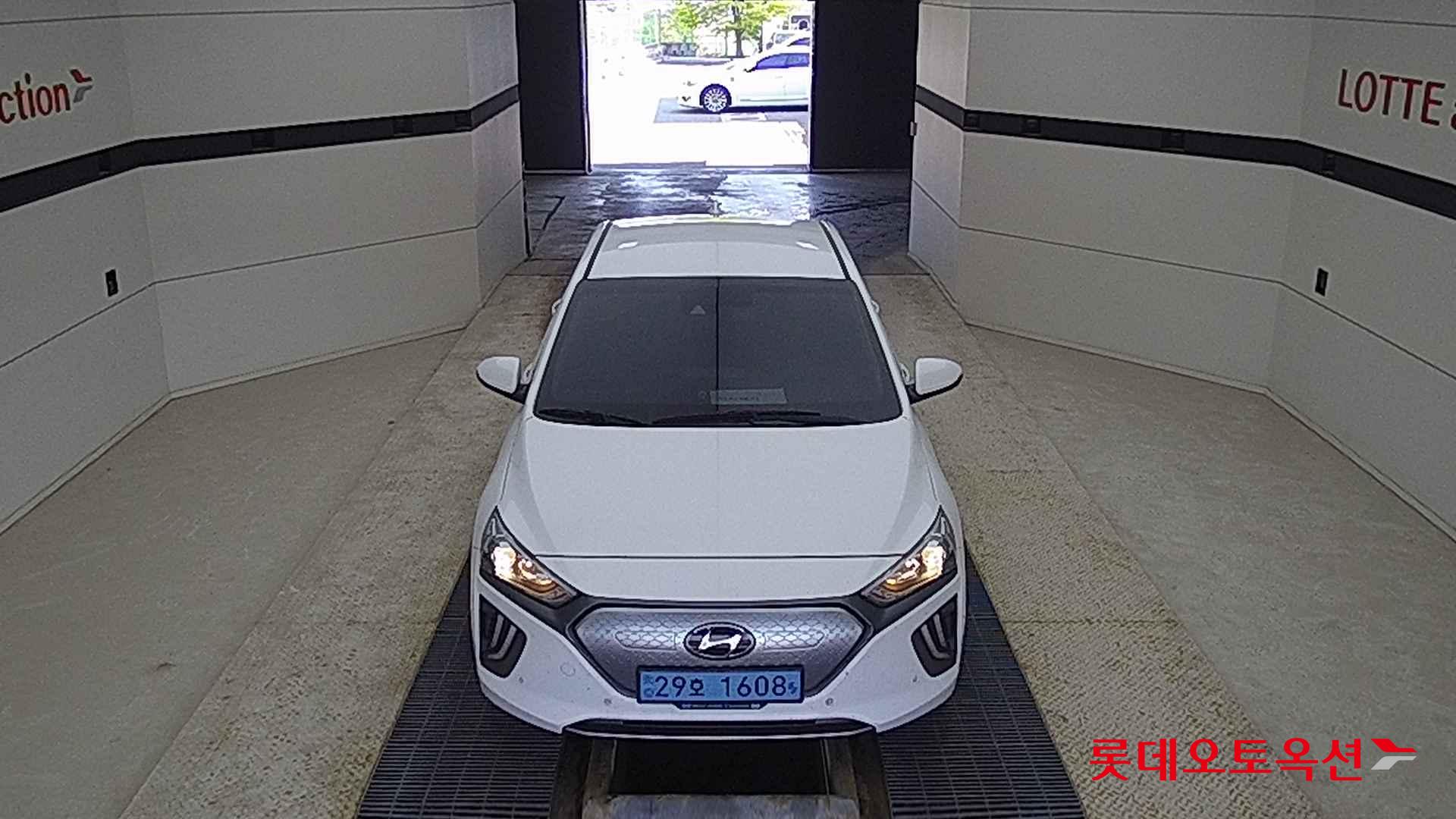 هيونداي - أيونيك (2020)