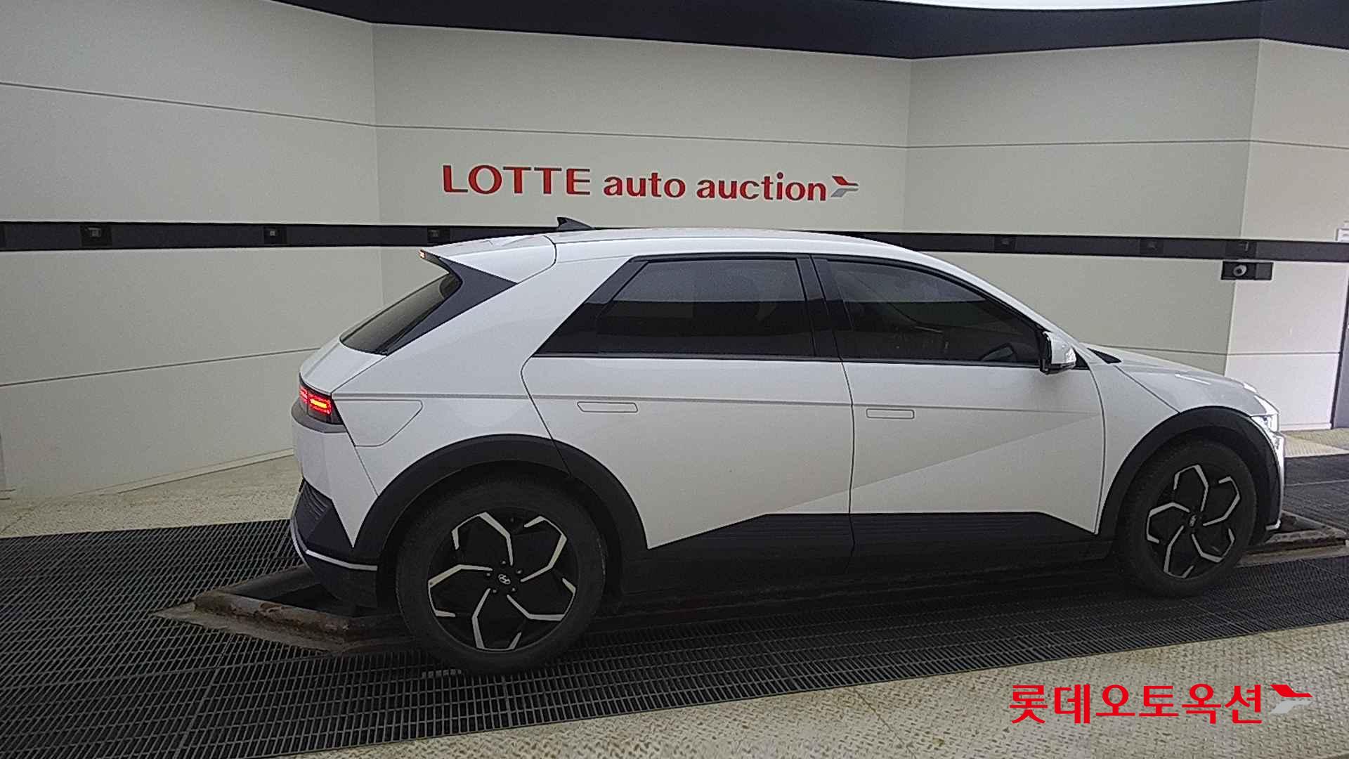 Hyundai IONIQ 5 id 2721827 из Кореи 18