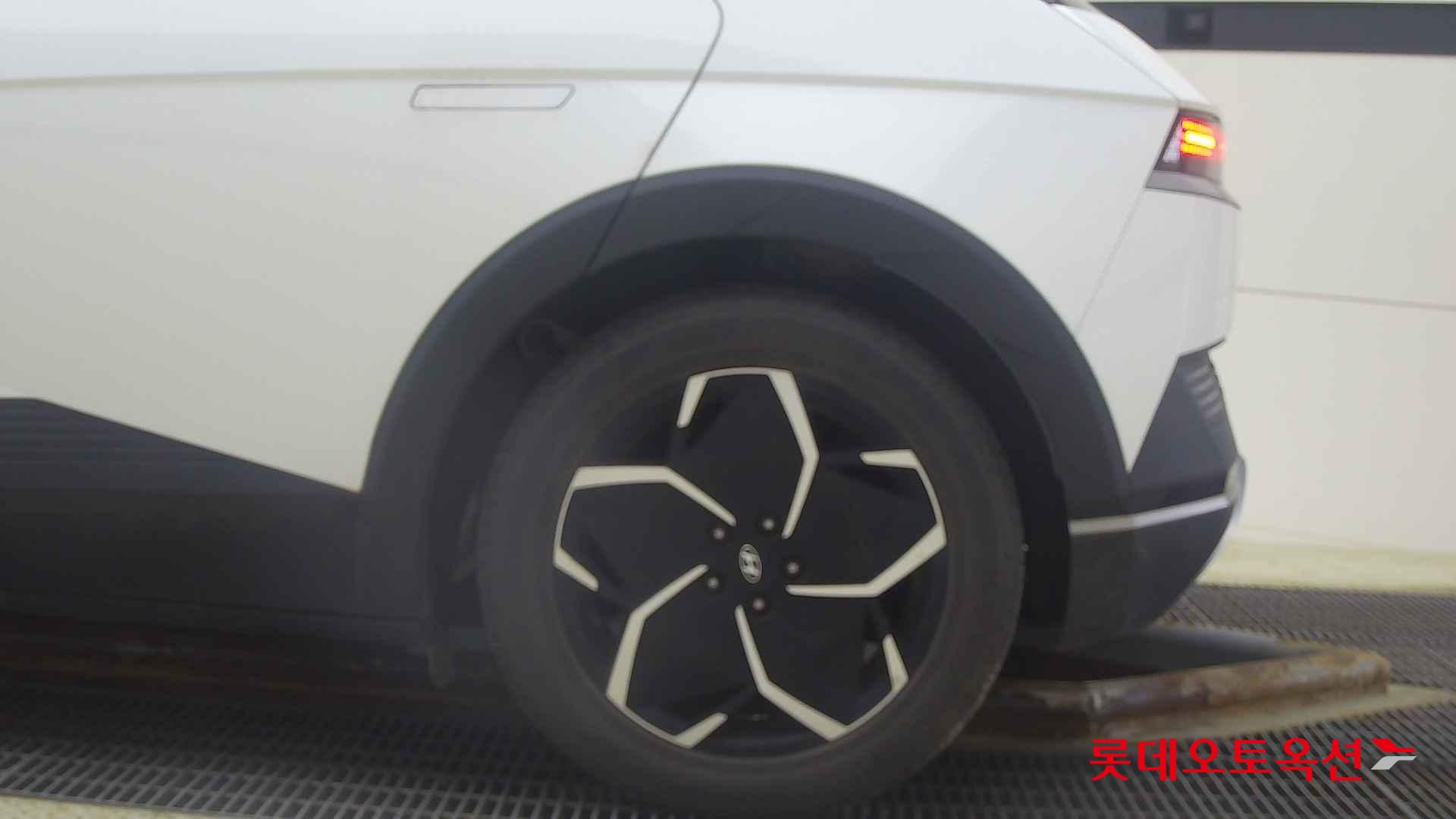 Hyundai IONIQ 5 id 2721827 из Кореи 22