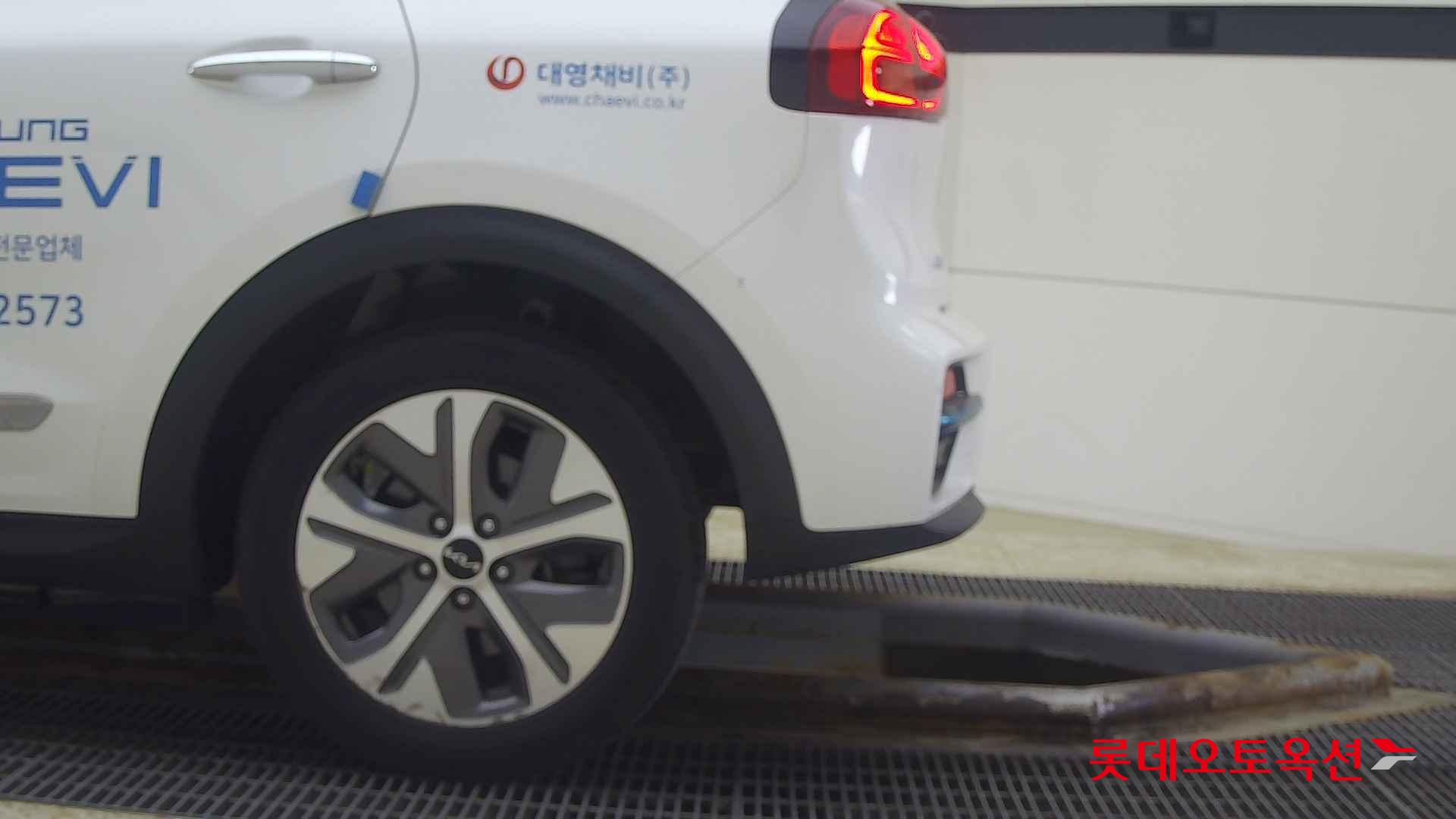 Kia Niro EV id 2684518 из Кореи 22