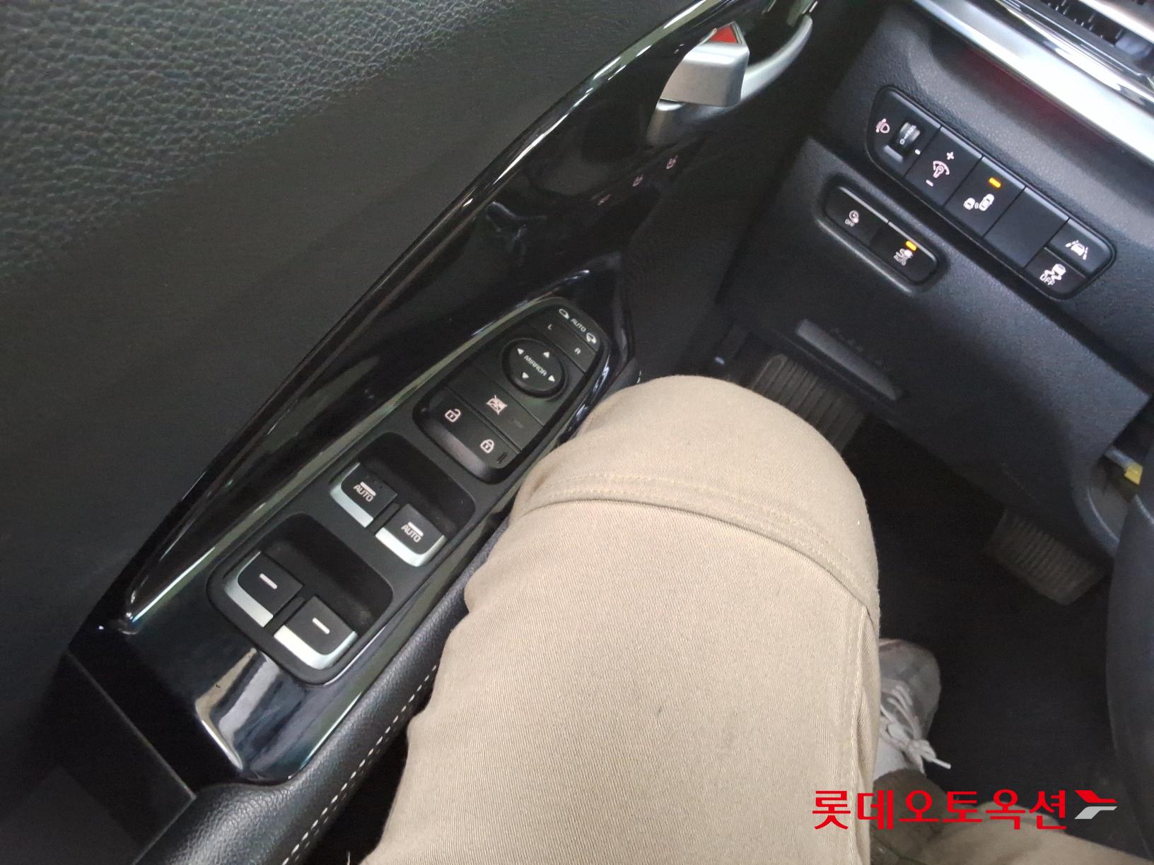 Kia Niro EV id 2684518 из Кореи 28