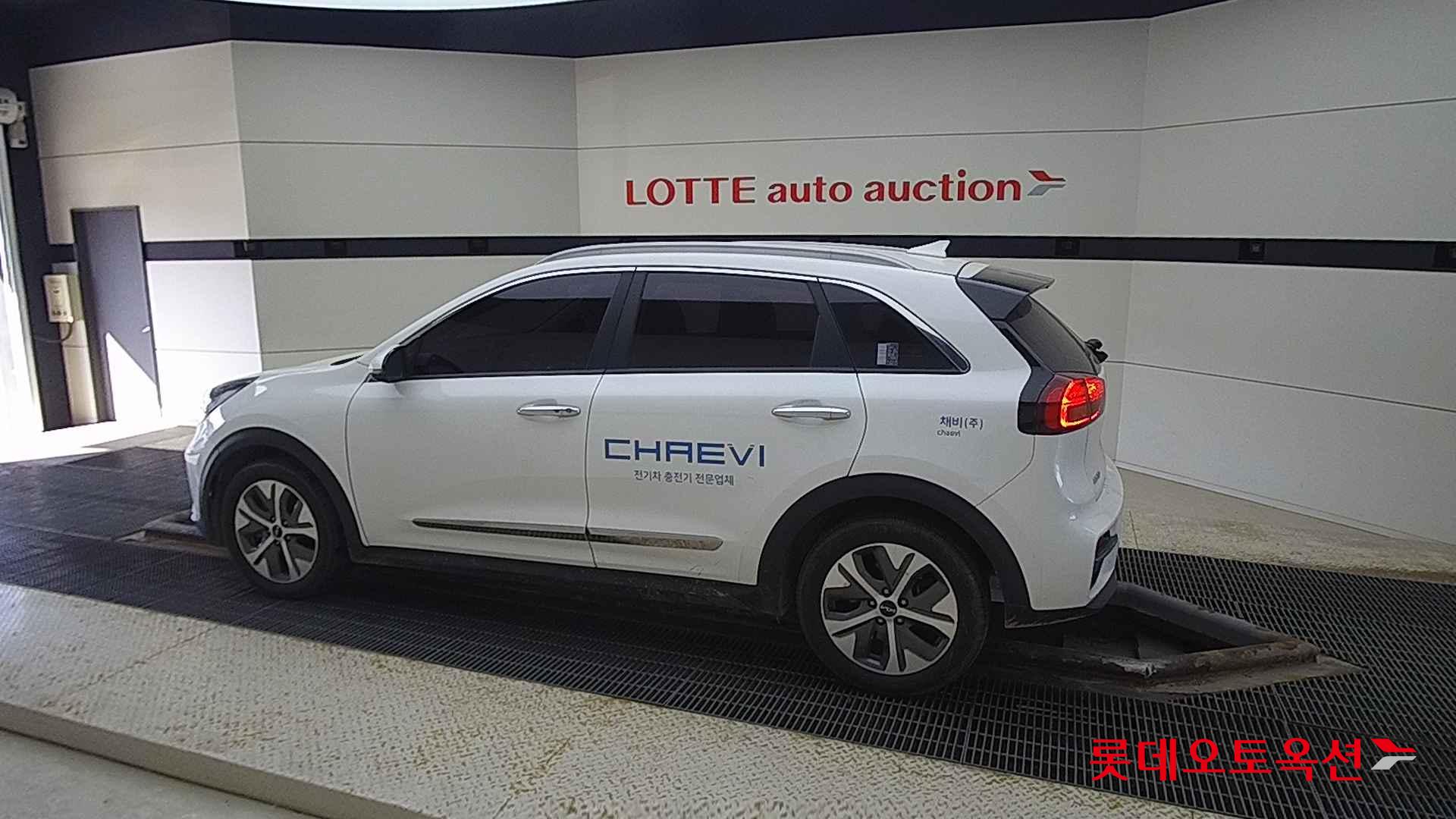 Kia Niro EV id 2684502 из Кореи 11