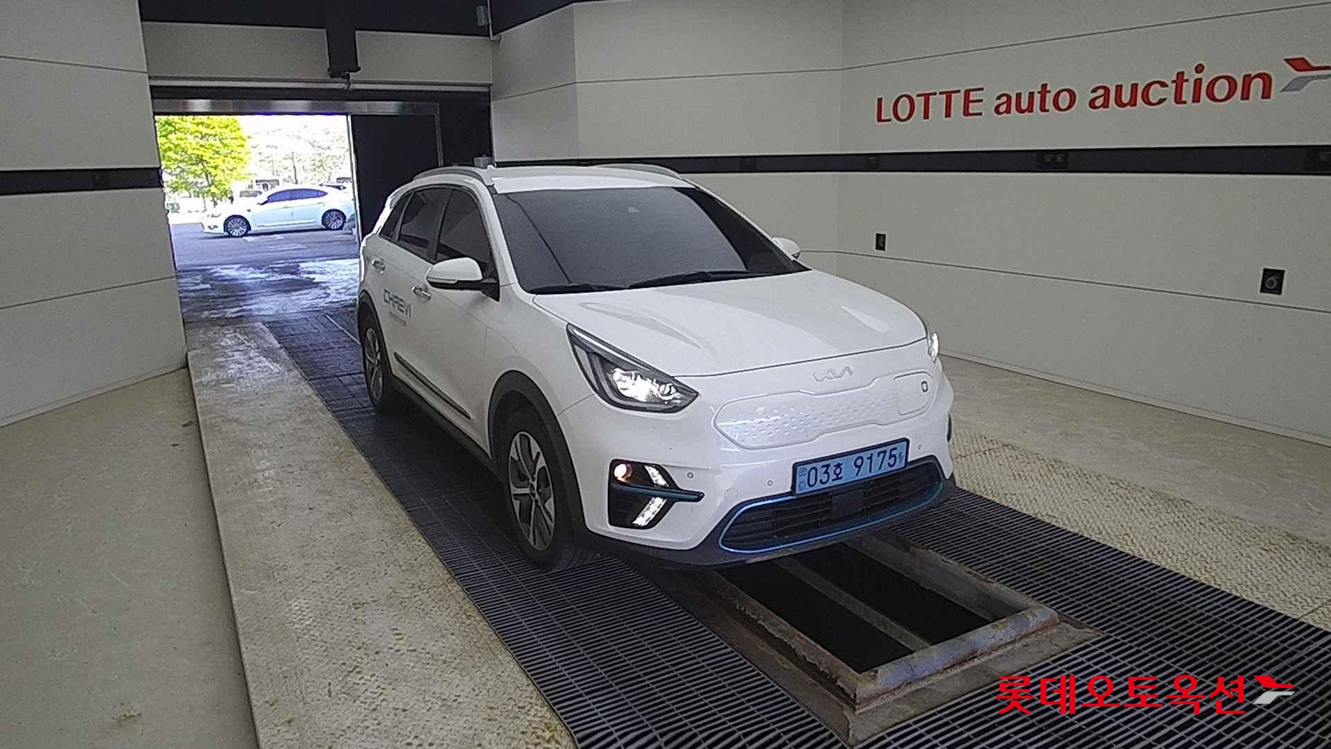 Kia Niro EV id 2684502 из Кореи 15
