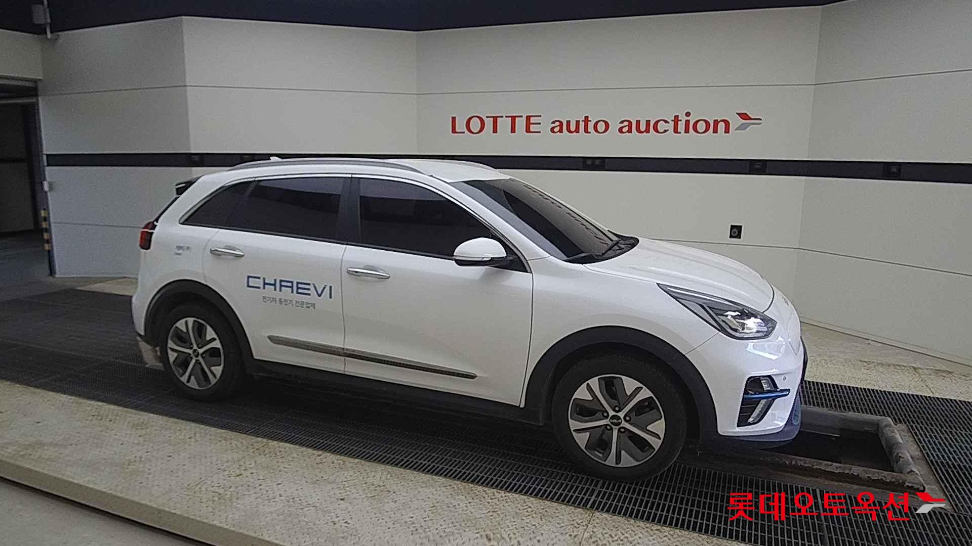 Kia Niro EV id 2684502 из Кореи 17