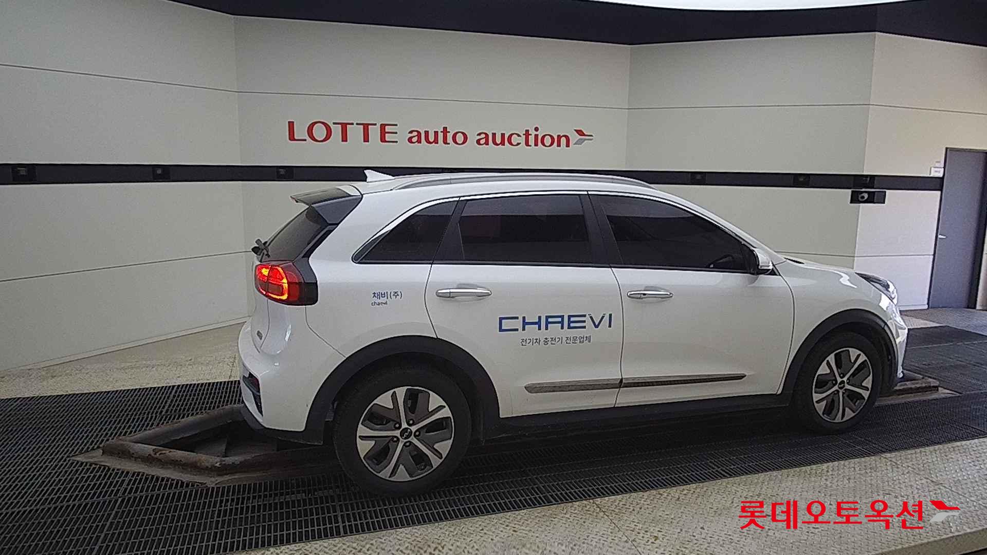 Kia Niro EV id 2684502 из Кореи 18