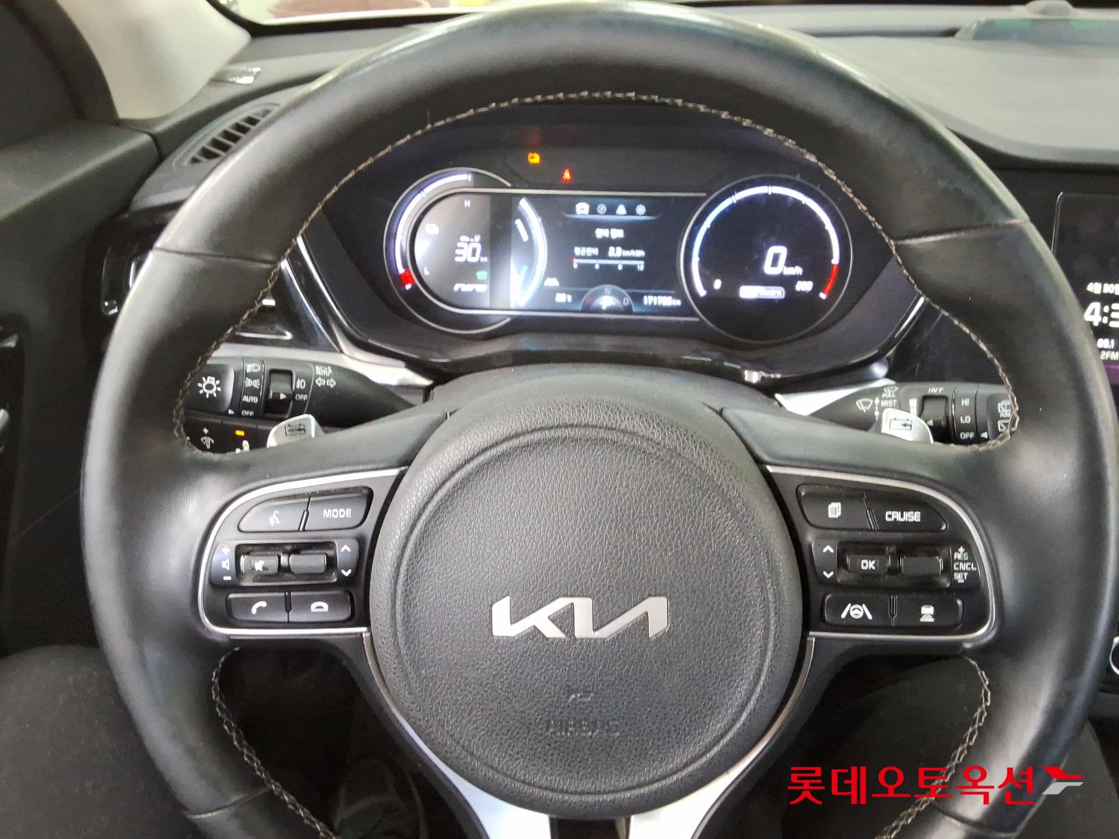 Kia Niro EV id 2684502 из Кореи 29